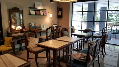 some time blue cafe