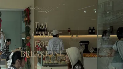 Woolloomooloo Bakery Thonglor / wlmlbkk