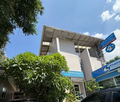 Thonglor Chalong Phuket Pet Hospital