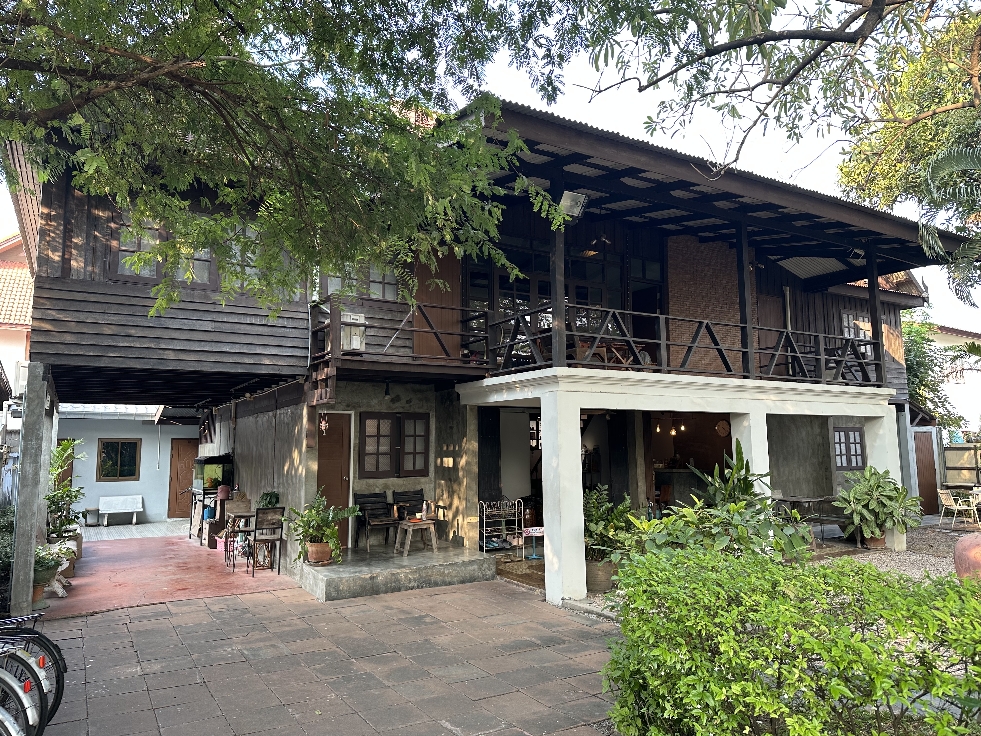 Niwas Ayutthaya Hotel