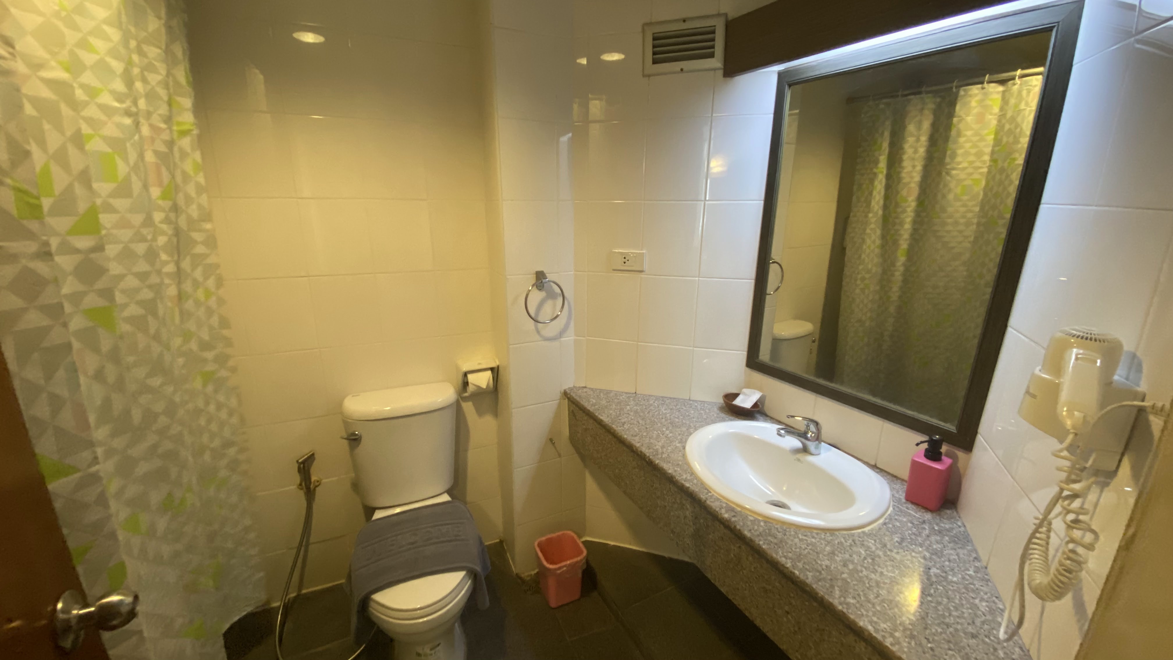 Sunday Ayothaya Hotel
