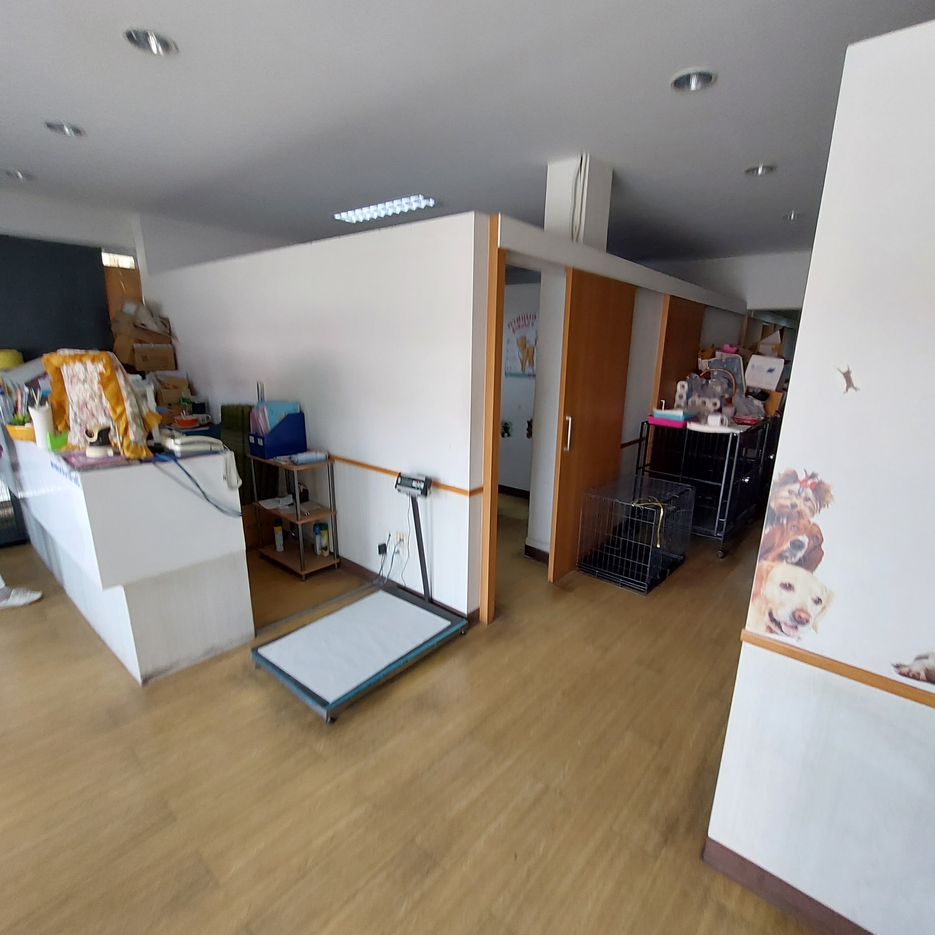 Aunjai Rak Veterinary Hospital