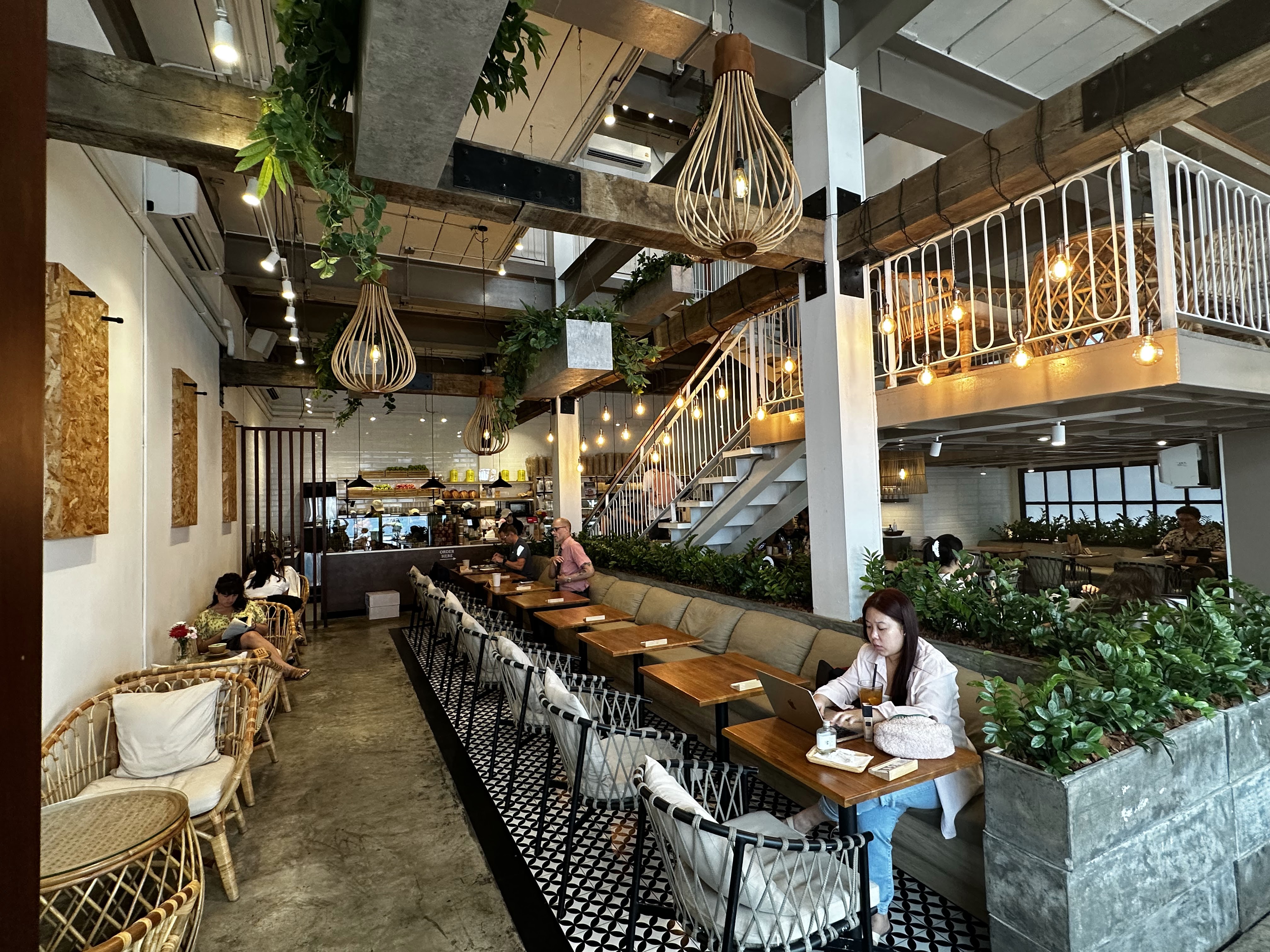 BARTELS Asok - Sourdough Sandwiches, Coffee & Juicery