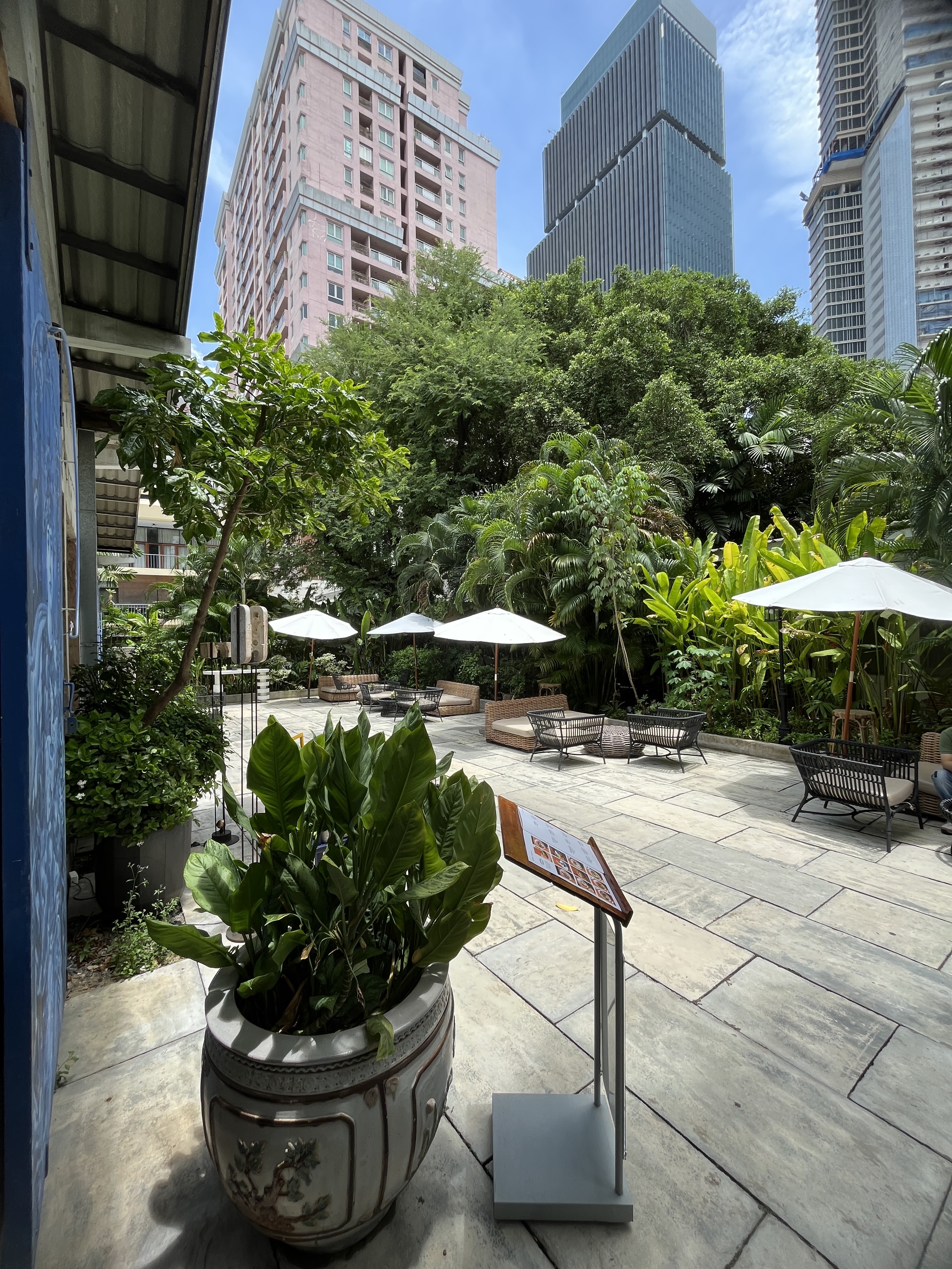 Benjarong Bangkok - Baan Dusit Thani
