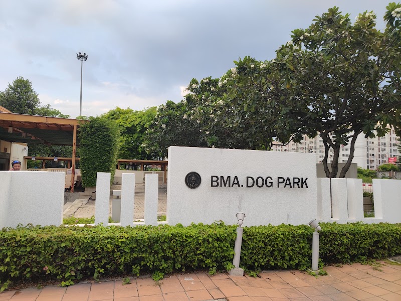 BMA Dog Park - Watcharapol