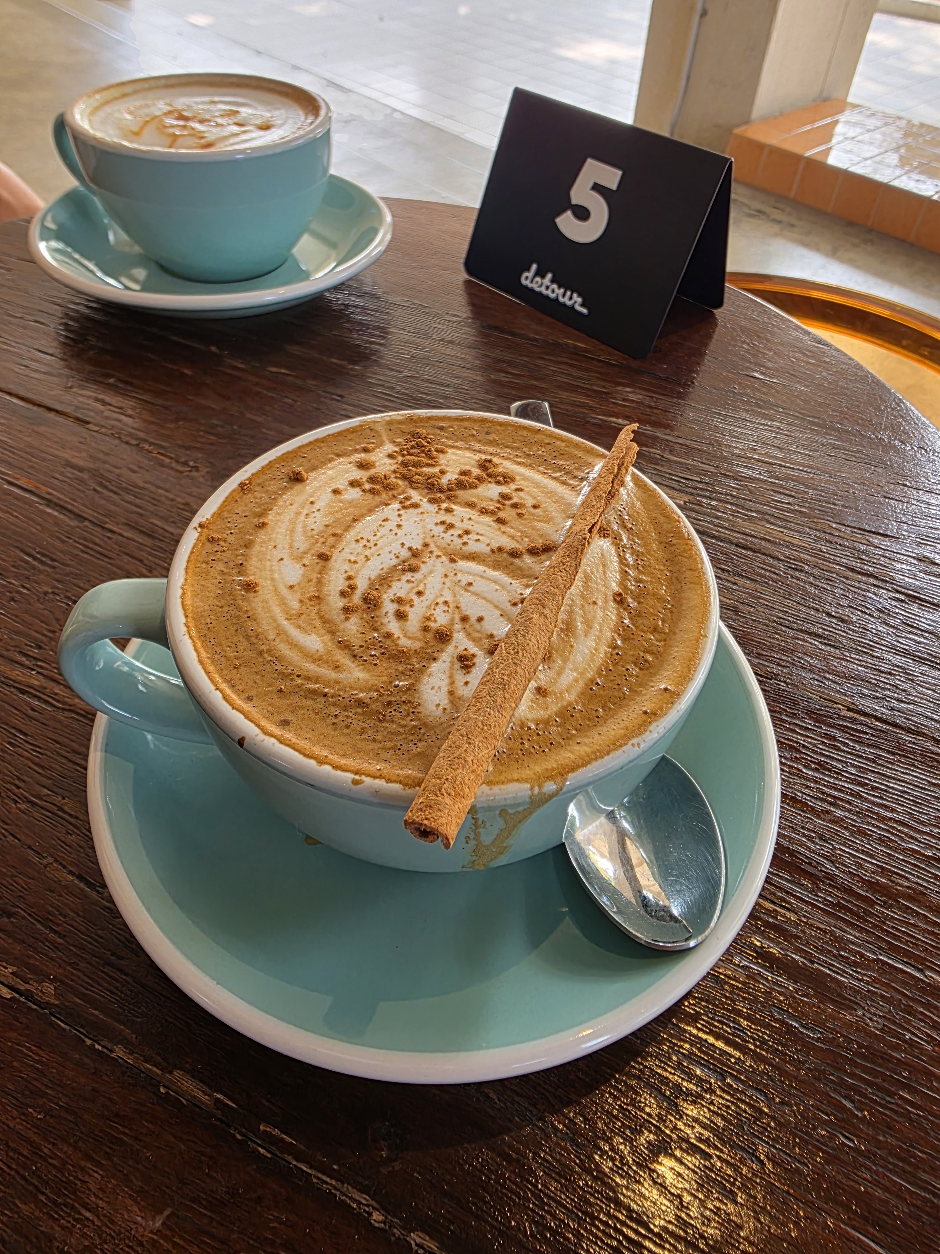 DETOUR | Coffee Brunch & Bar