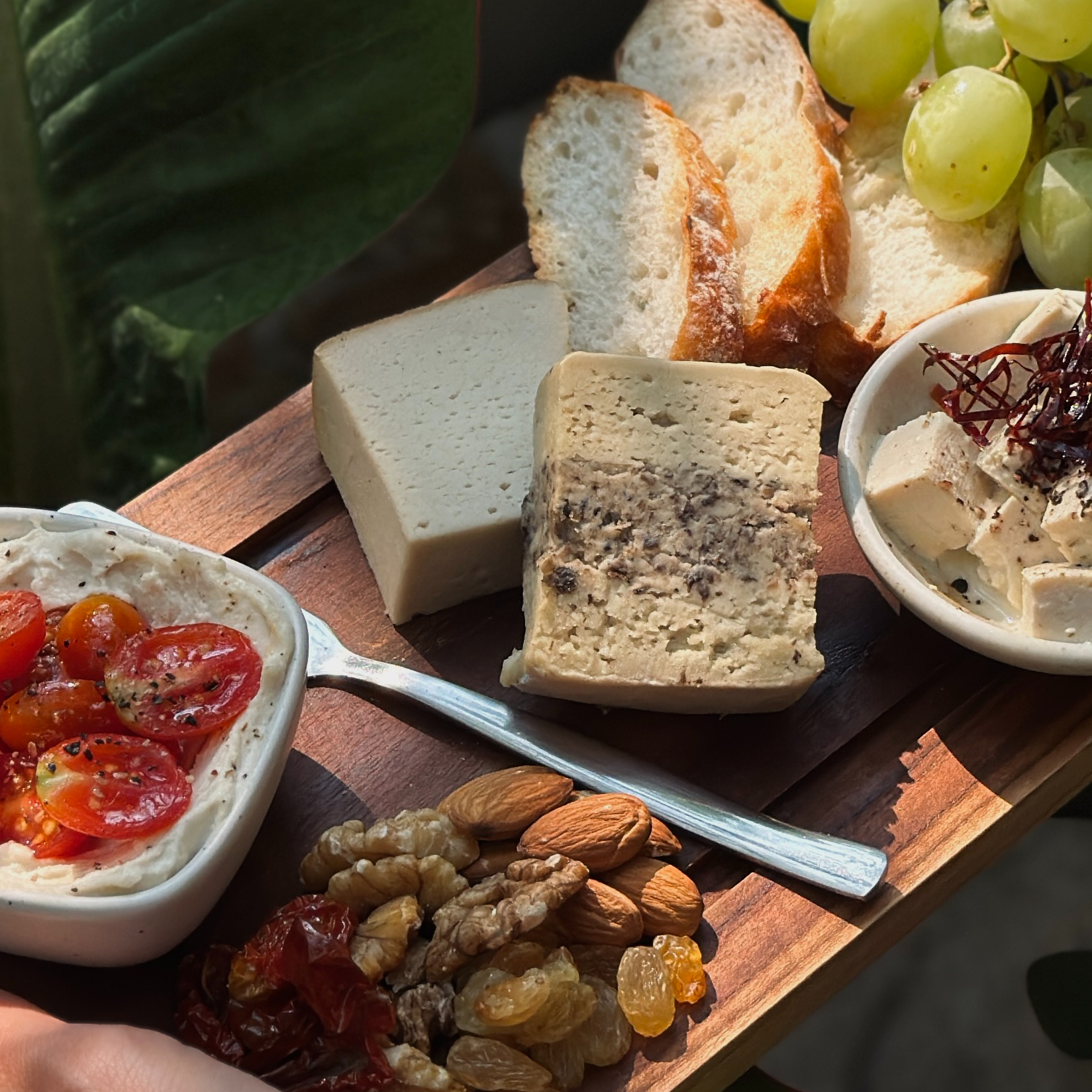 Earth House | Restaurant | Wine Bar