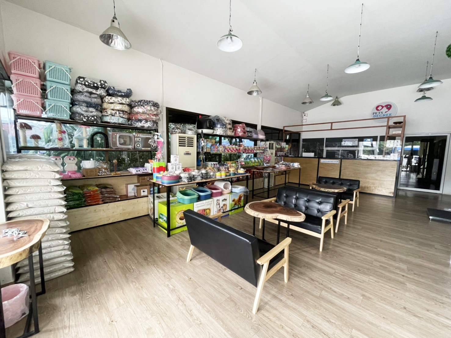 Pets Degree Clinic