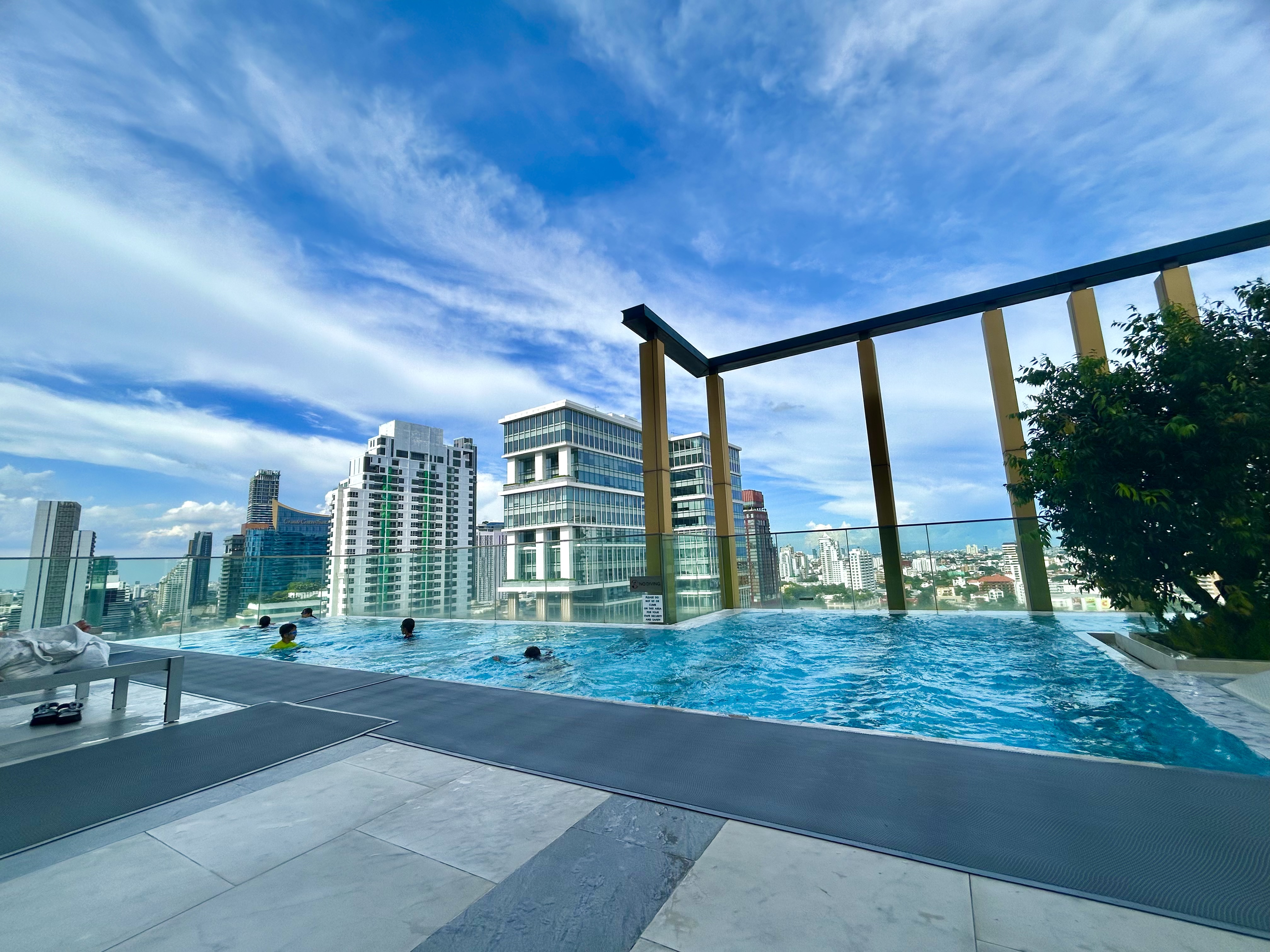 Staybridge Suites Bangkok Thonglor, an IHG Hotel