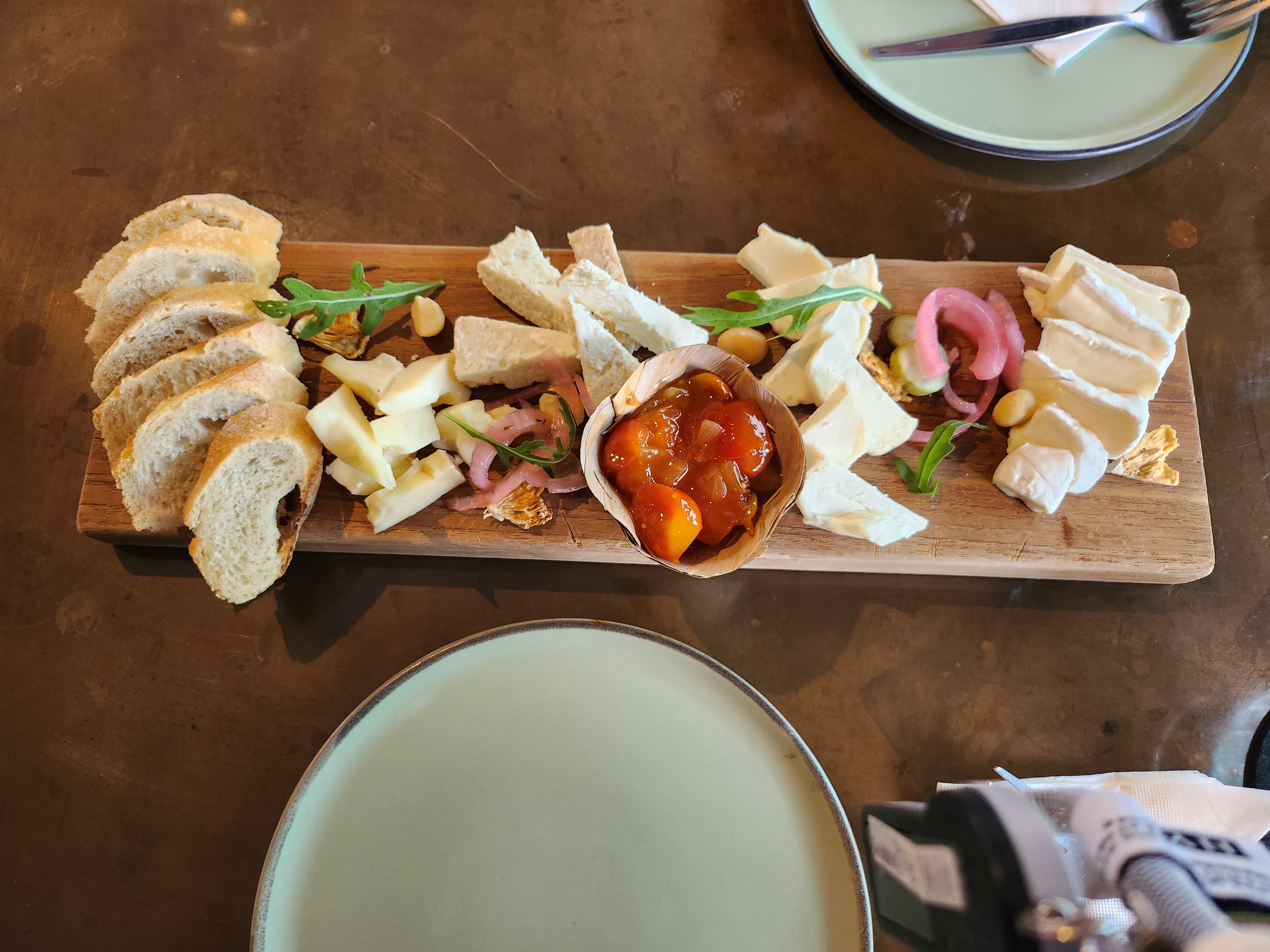 VIVIN Ekamai - grocery kitchen takeaway - Local Organic Natural Artisan