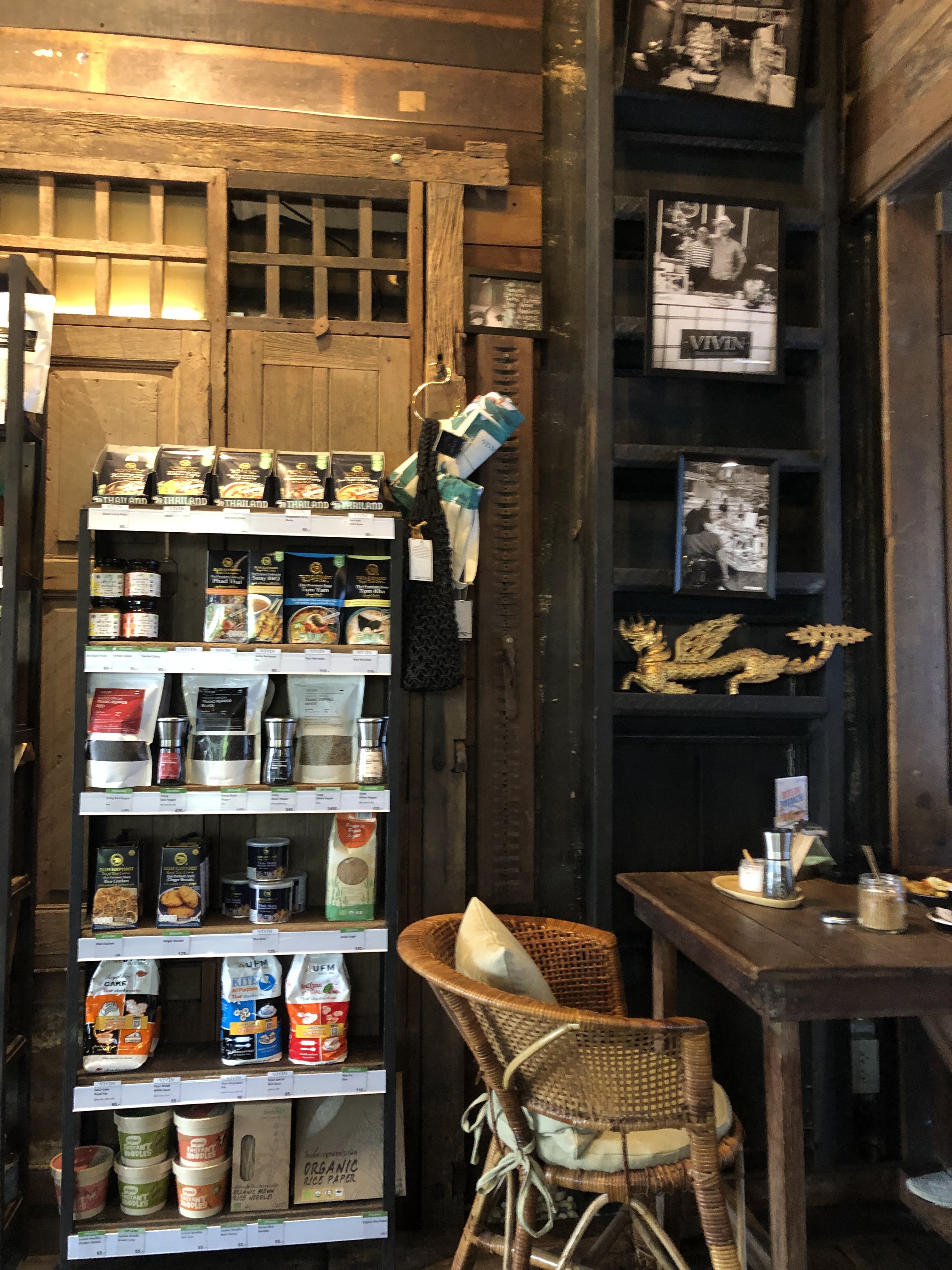 VIVIN Suk 22 - café grocery bistro - Local Organic Natural Artisan