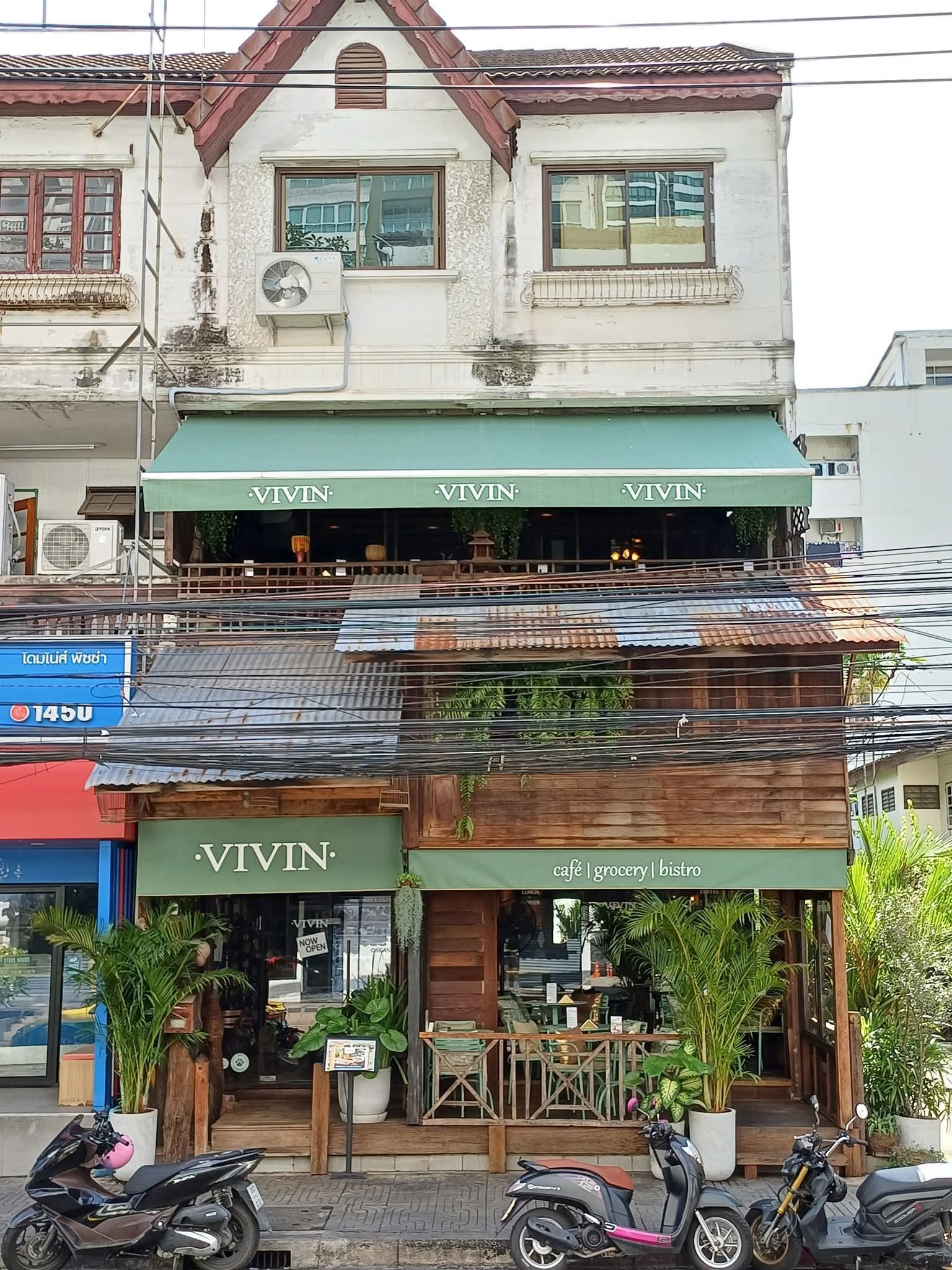 VIVIN Suk 22 - café grocery bistro - Local Organic Natural Artisan