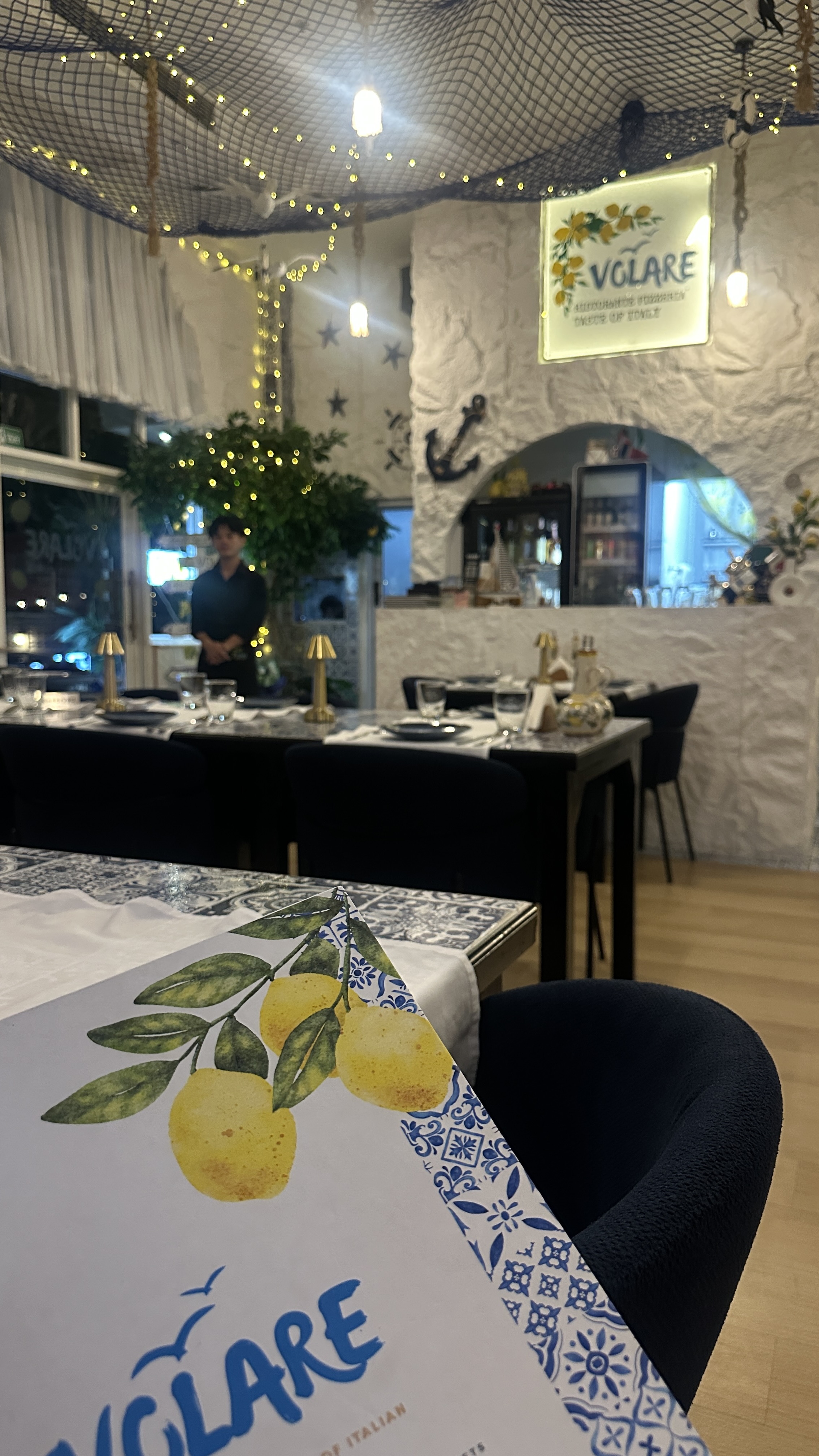 VOLARE Italian Restaurant & Pizzeria