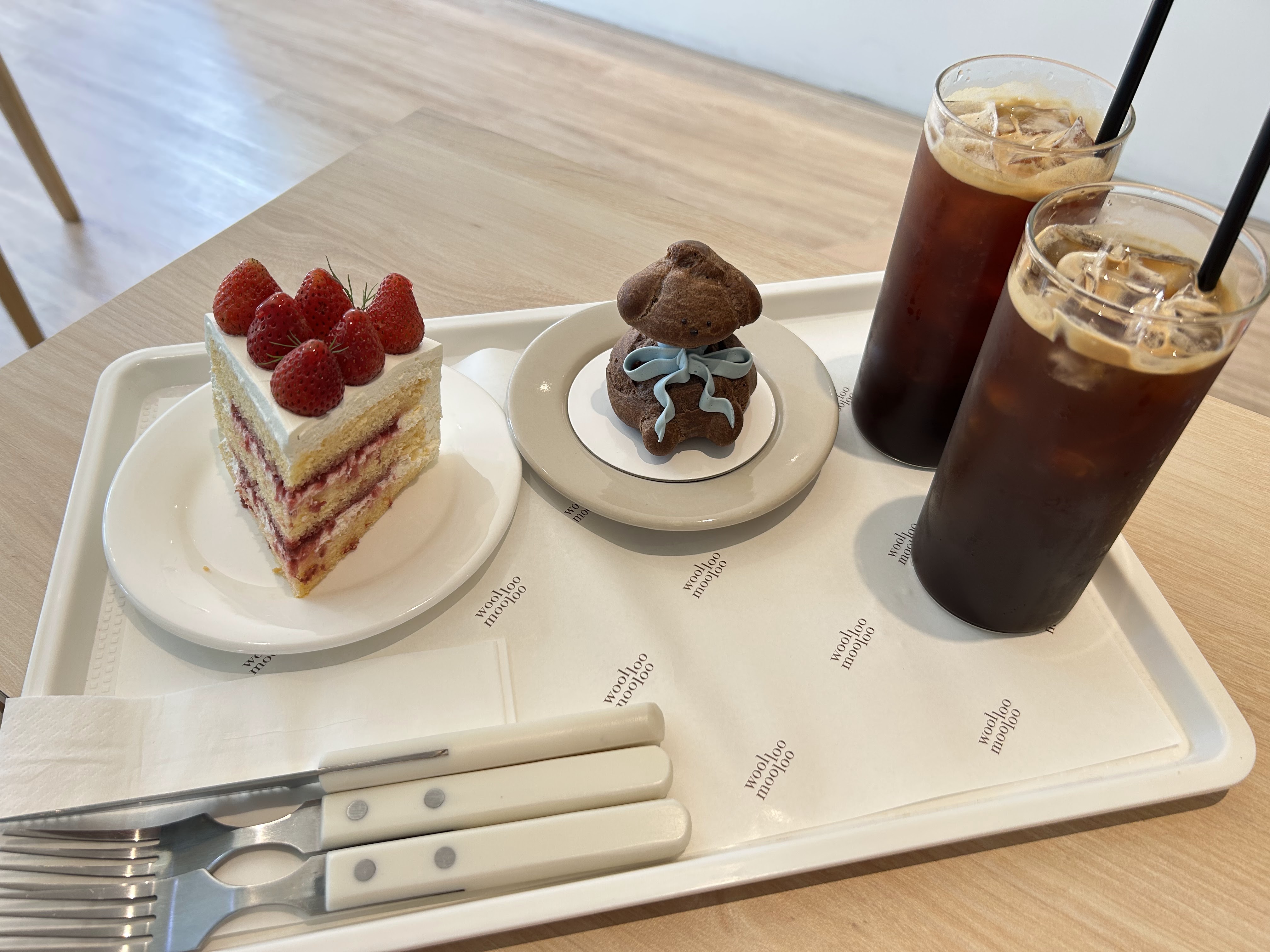 Woolloomooloo Bakery Thonglor / wlmlbkk
