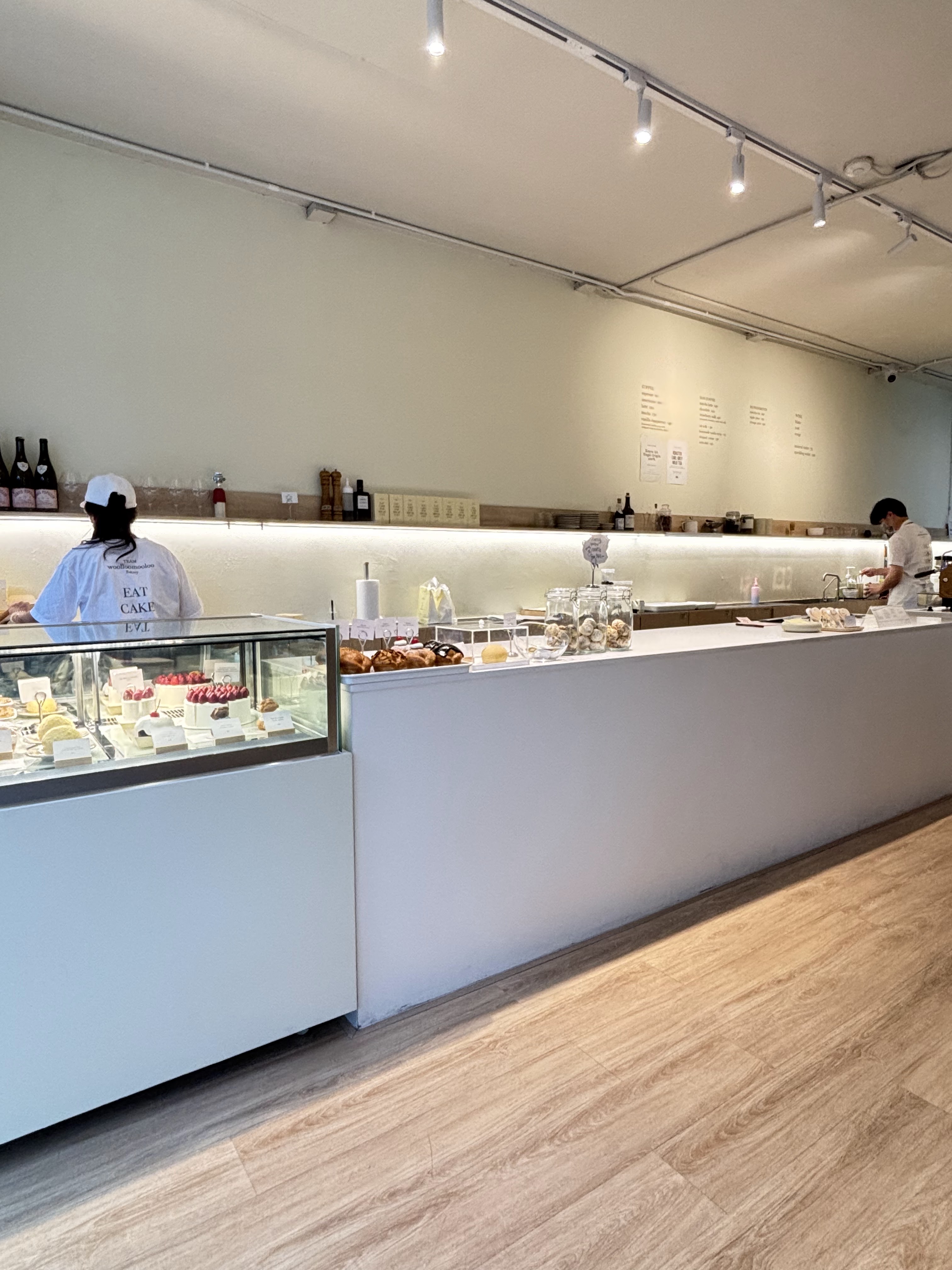 Woolloomooloo Bakery Thonglor / wlmlbkk