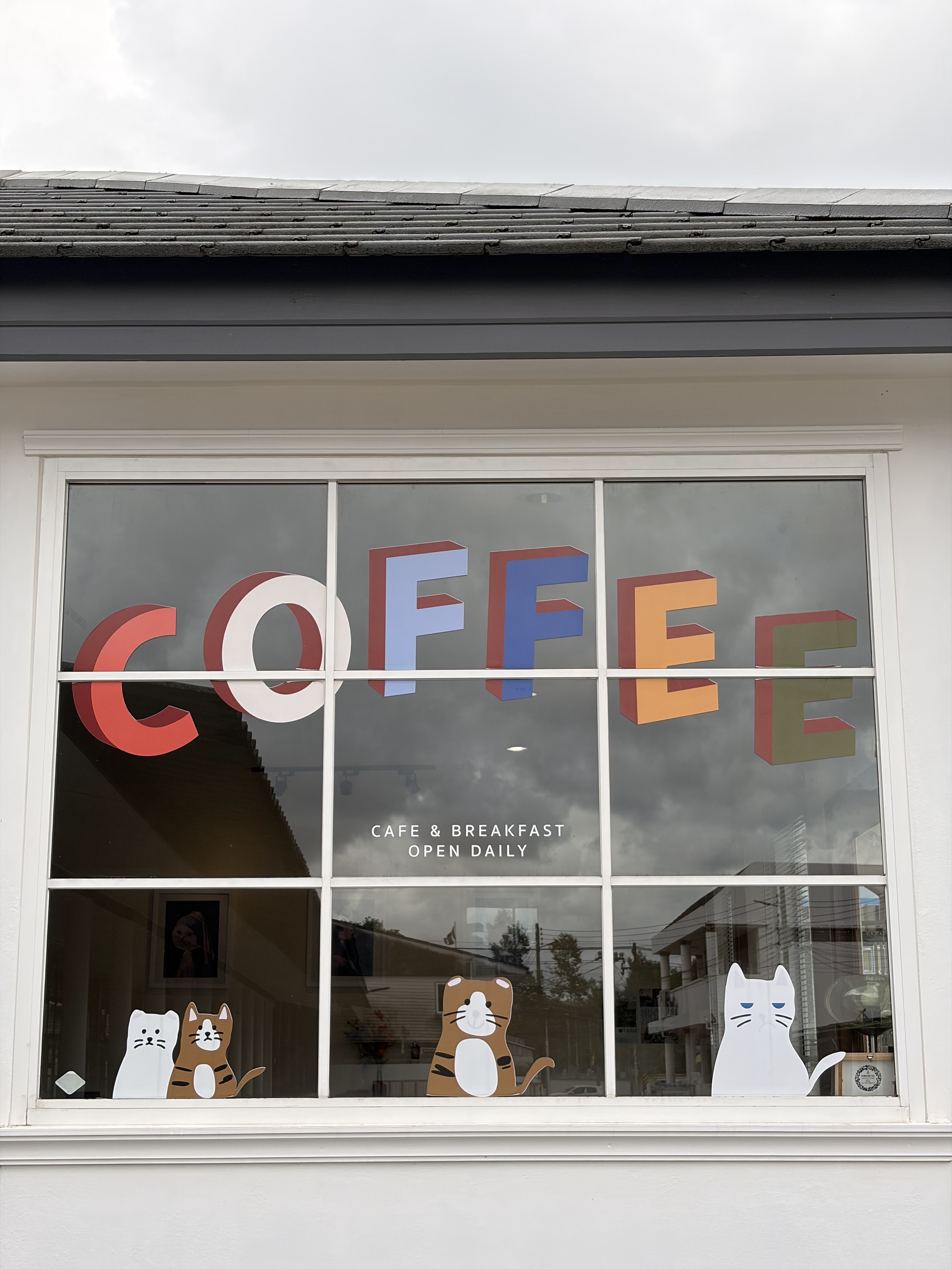 MOMENTUM Cafe