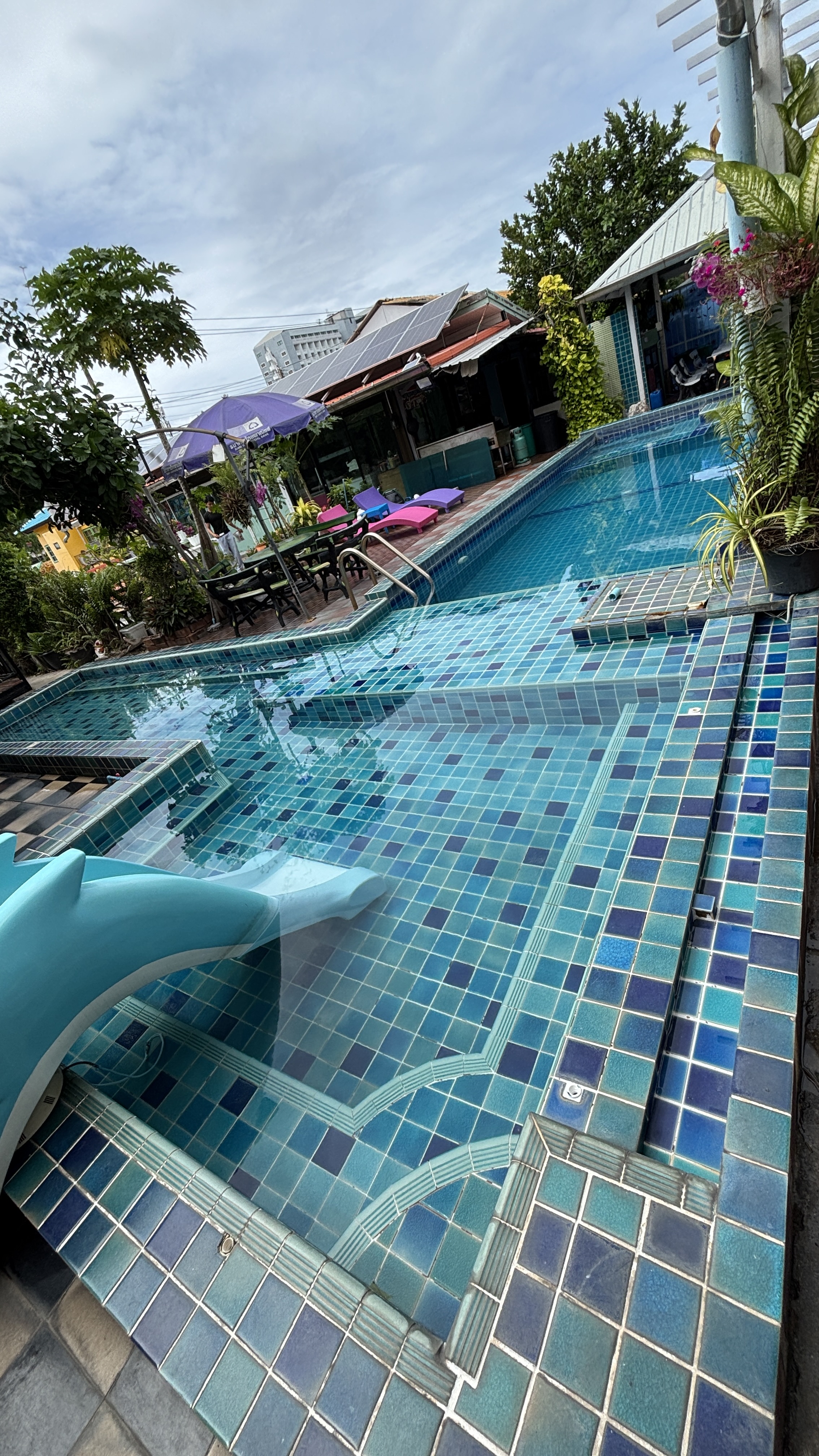 BB HOUSE BEACH RESORT