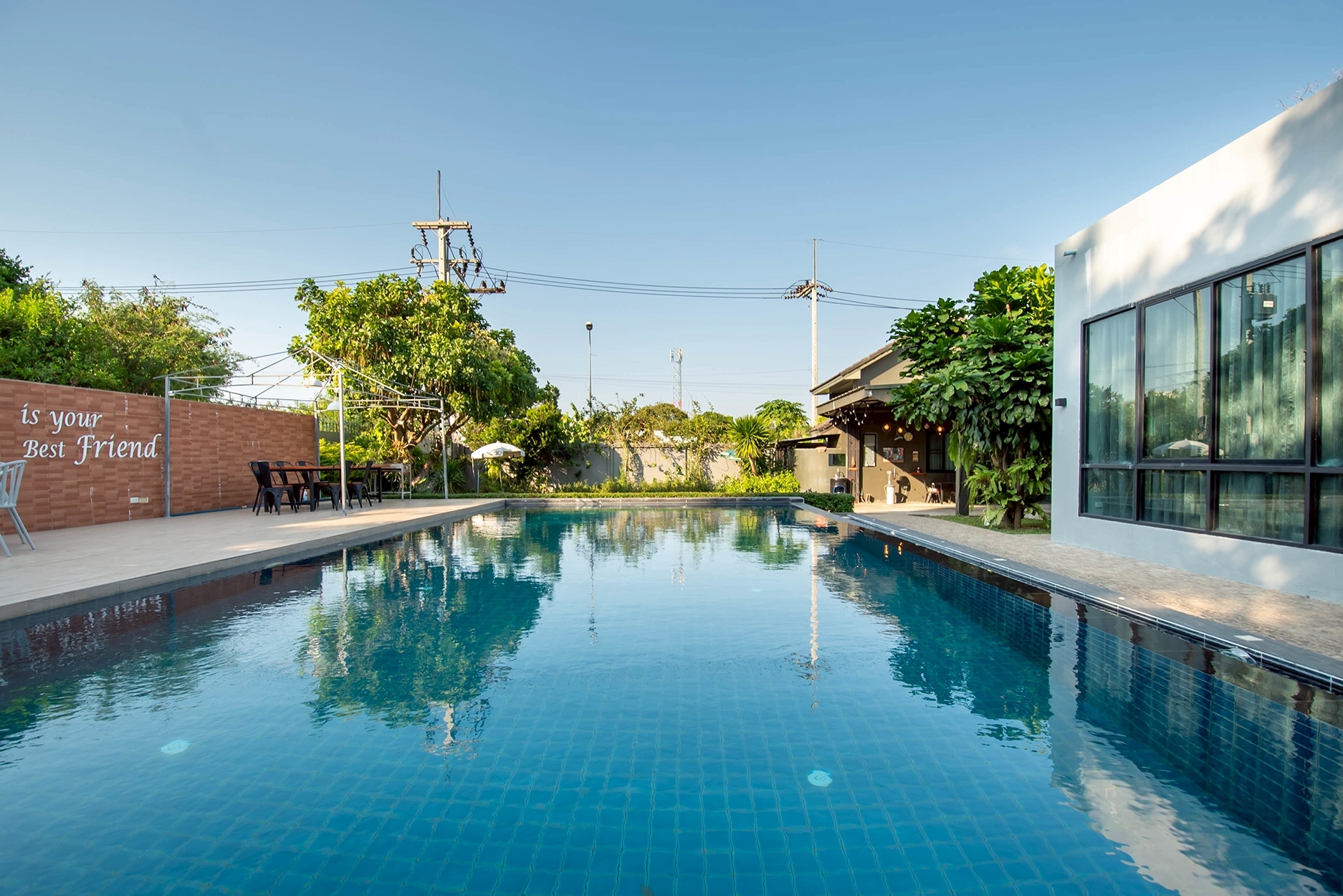 Penny - Farthing Pool Villa