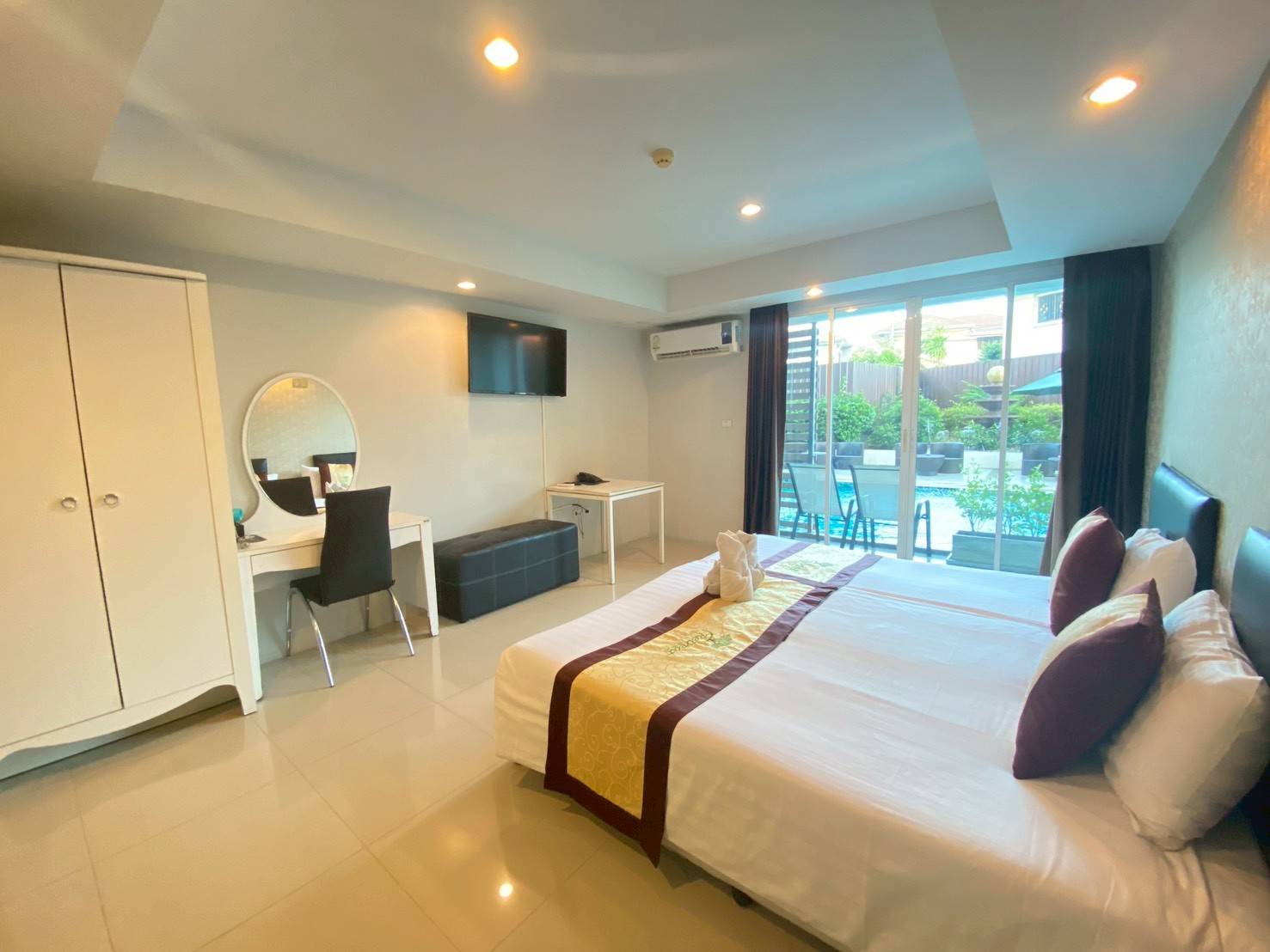 Retreat Resort Pattaya