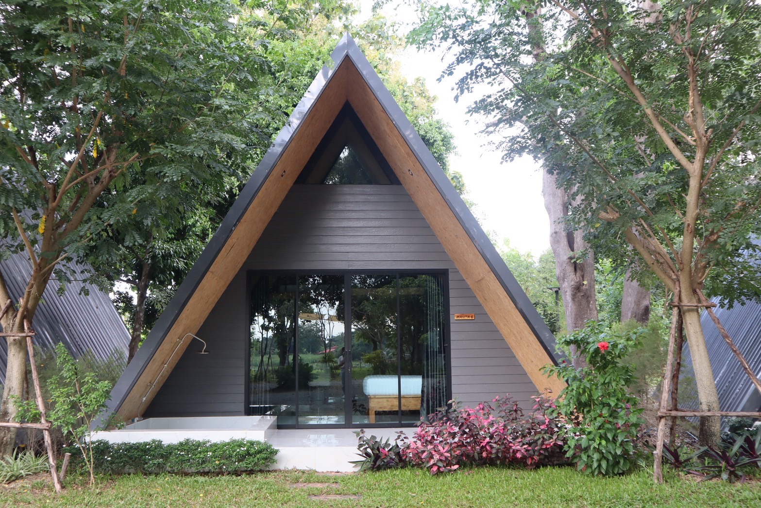 Manta Resort Kanchanaburi