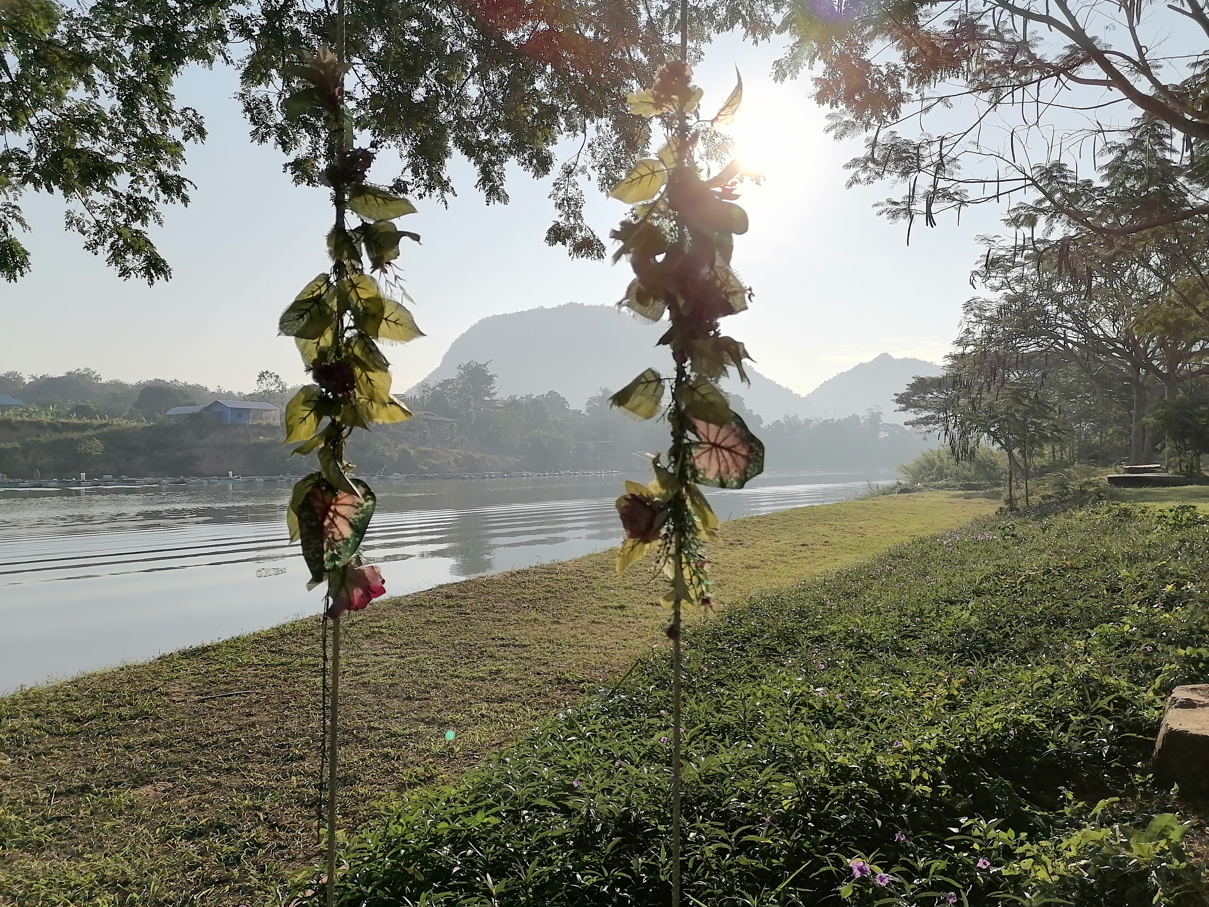 River Kwai Kiri Resort