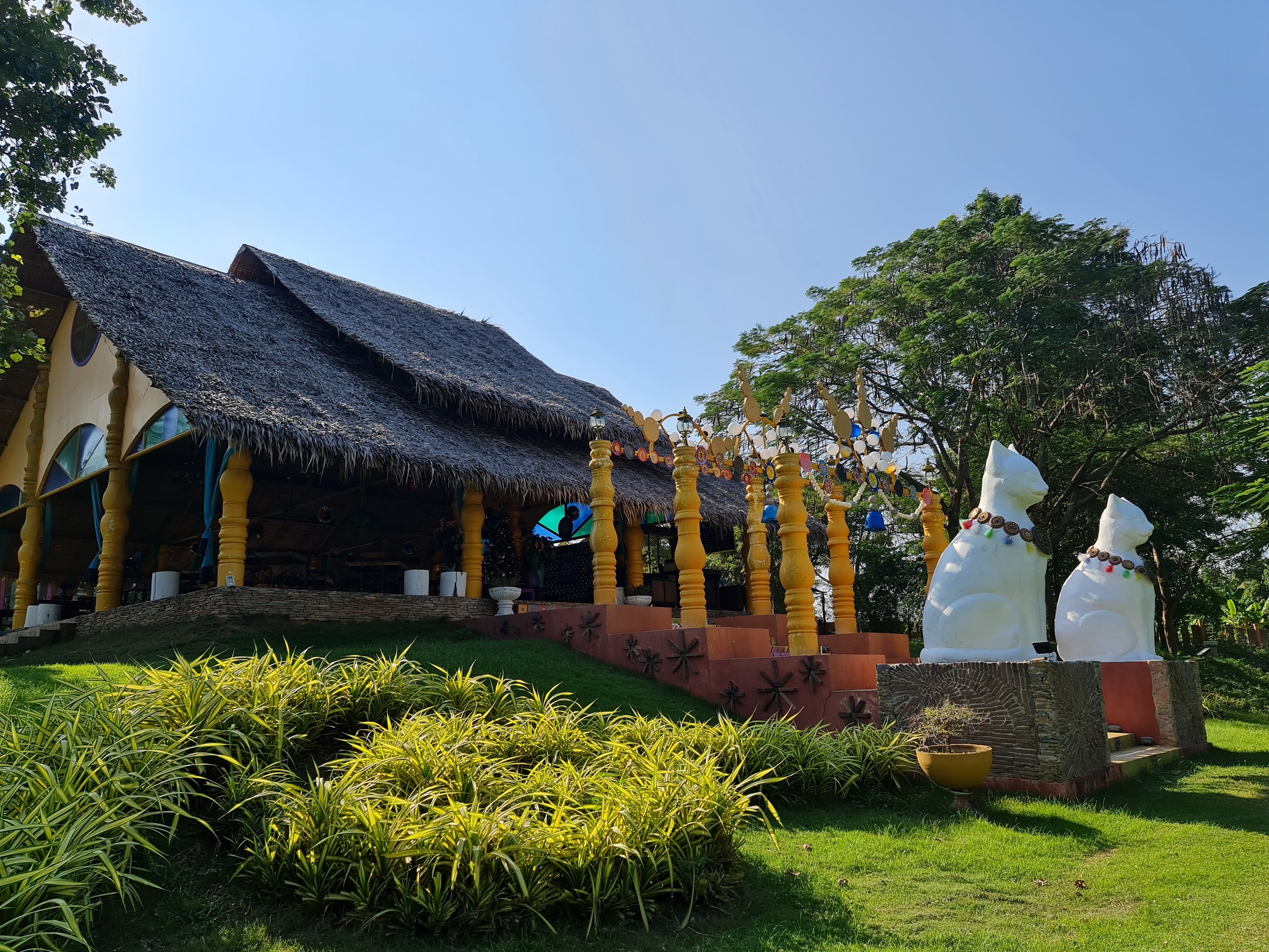 River Kwai Kiri Resort