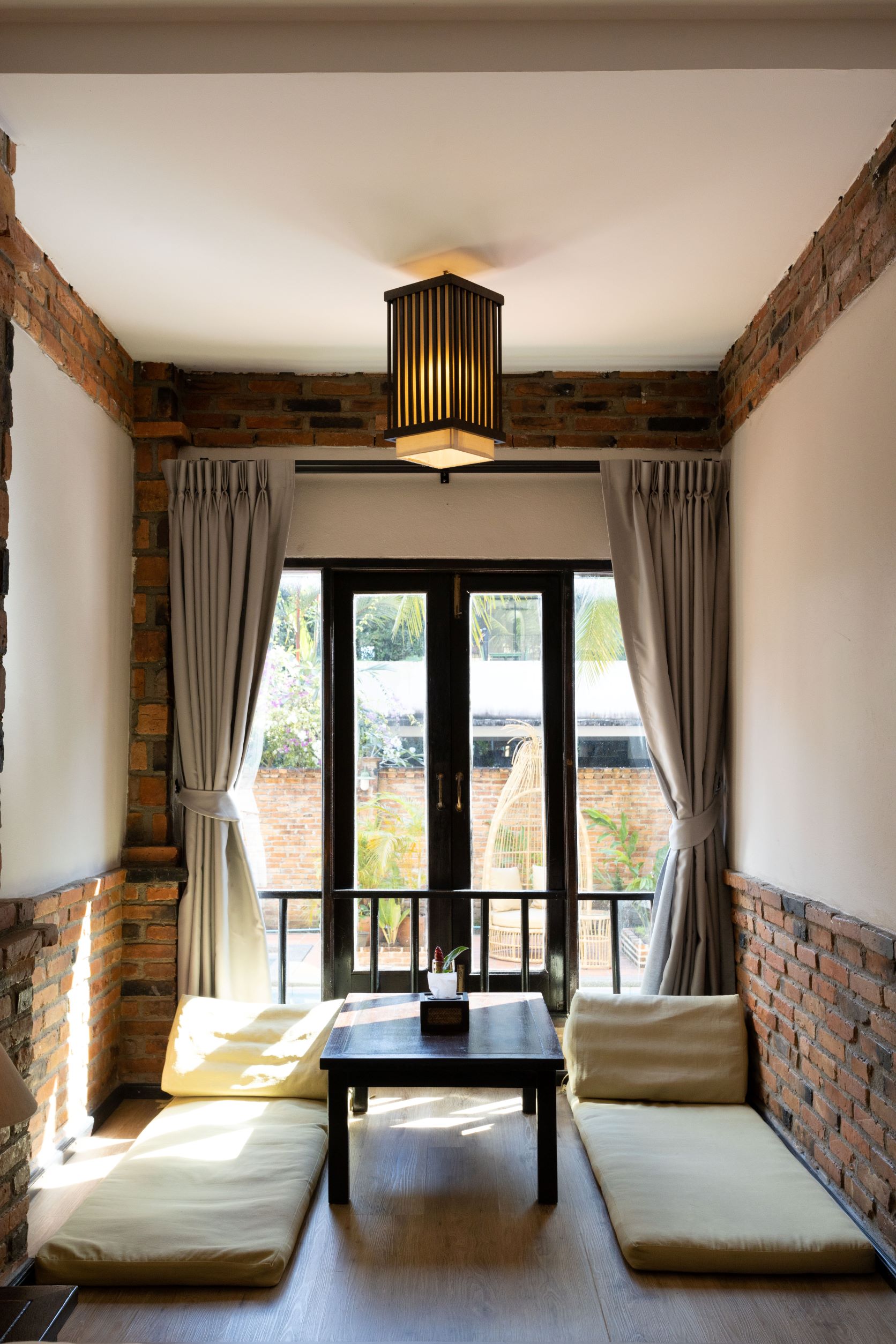 Motive Cottage Resort