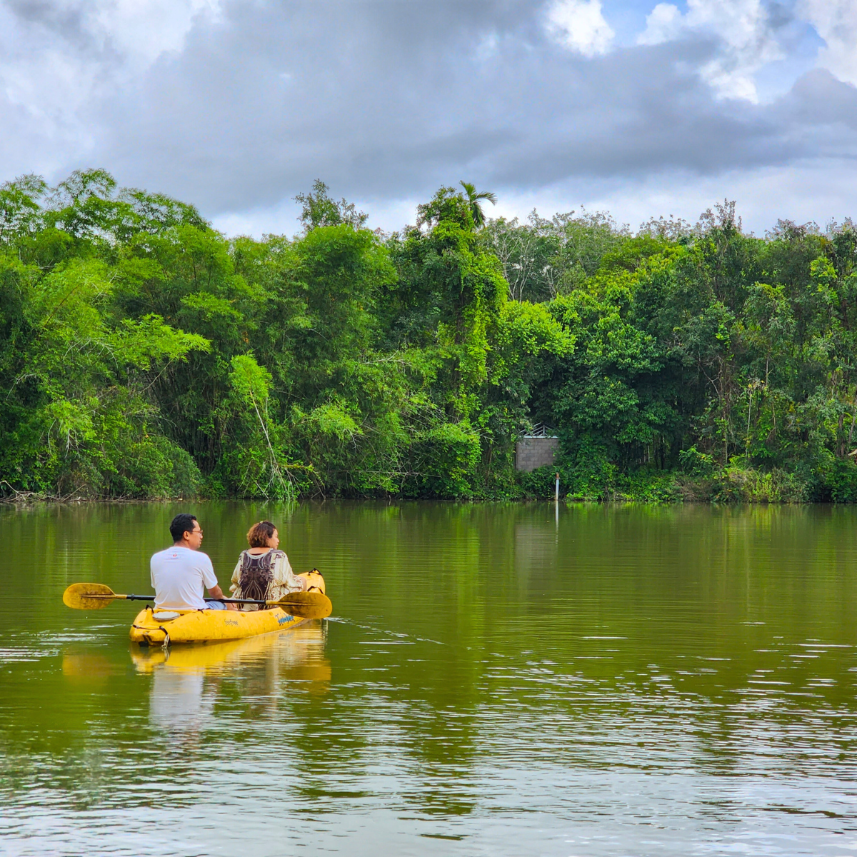Sawasdee Lagoon Camping & Restaurant