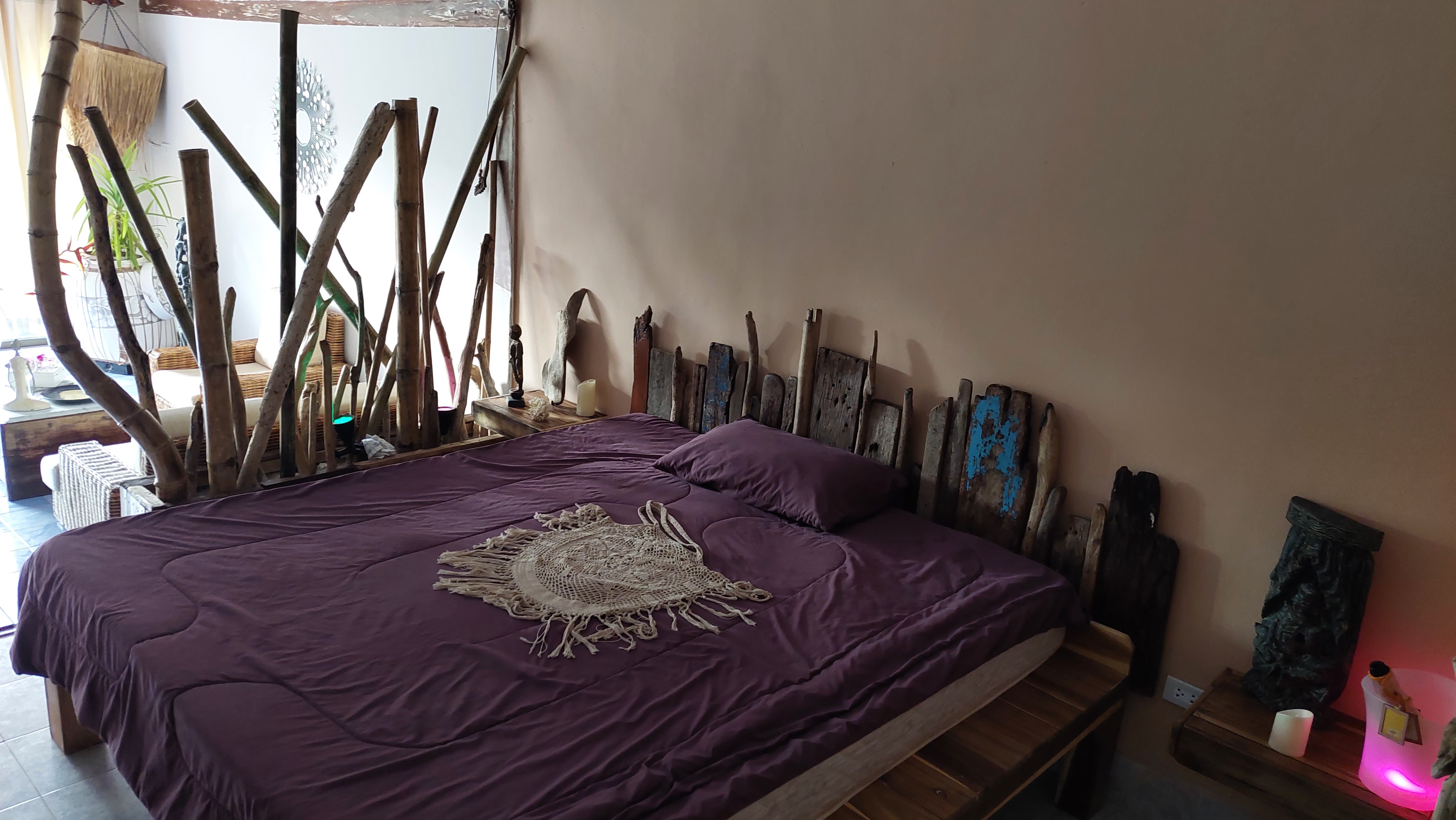 Baan Si Khao YANUI