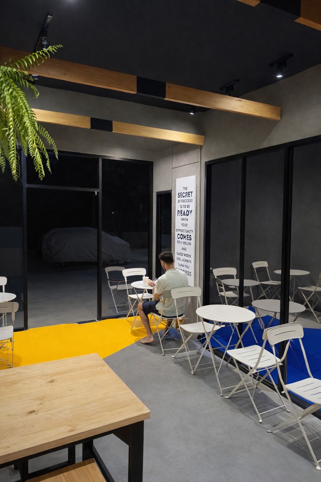 Free Way Kata Beach Hostel