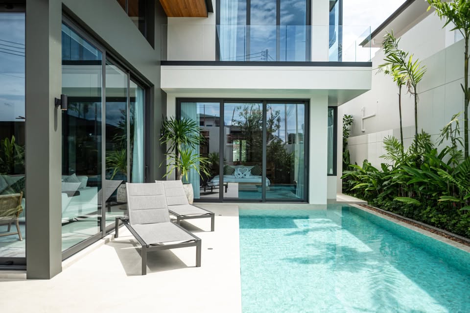 PET-FRIENDLY! 4BR Pool Villa in Chalong