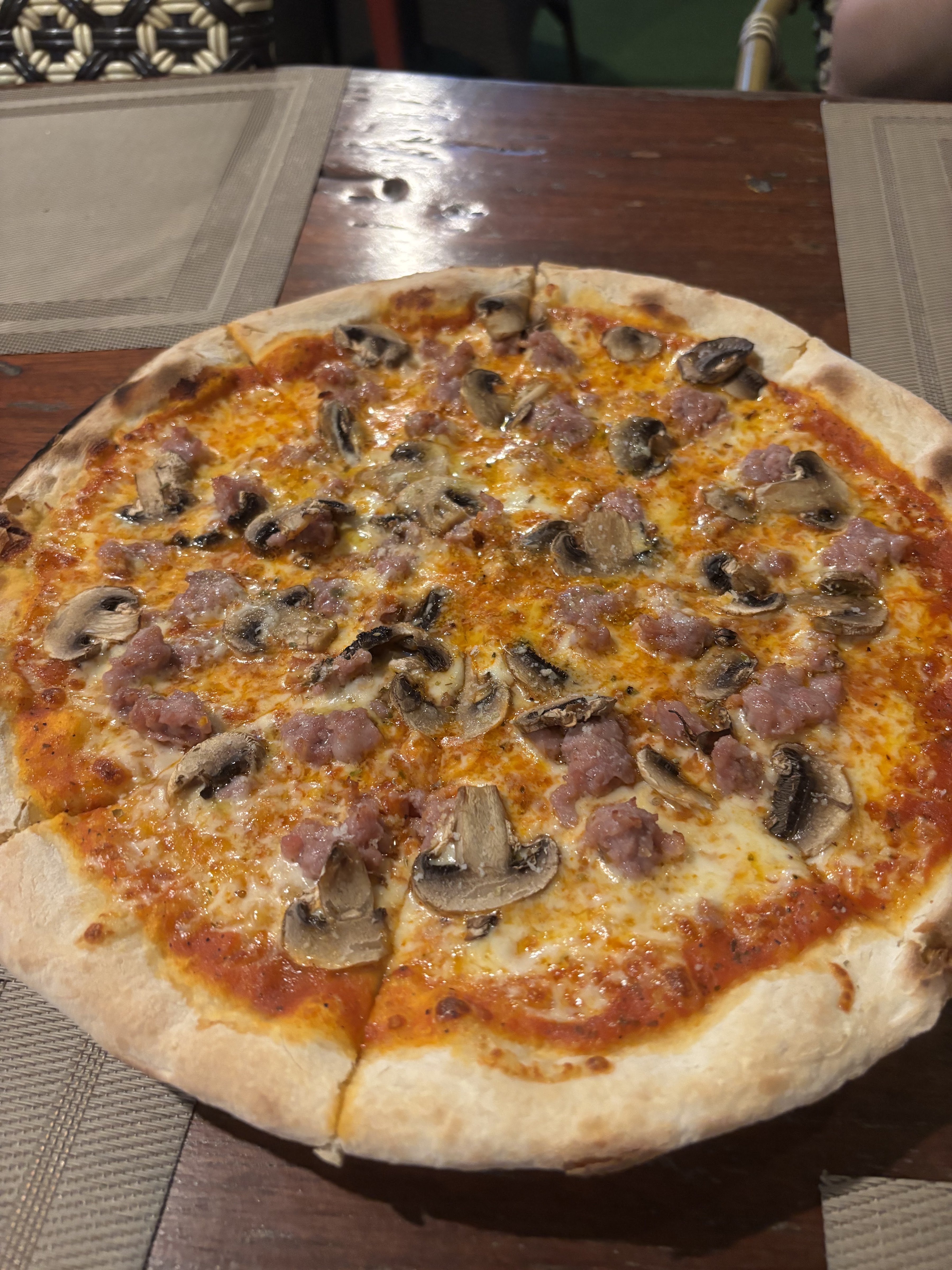 Pizza Lovers By La Taverna