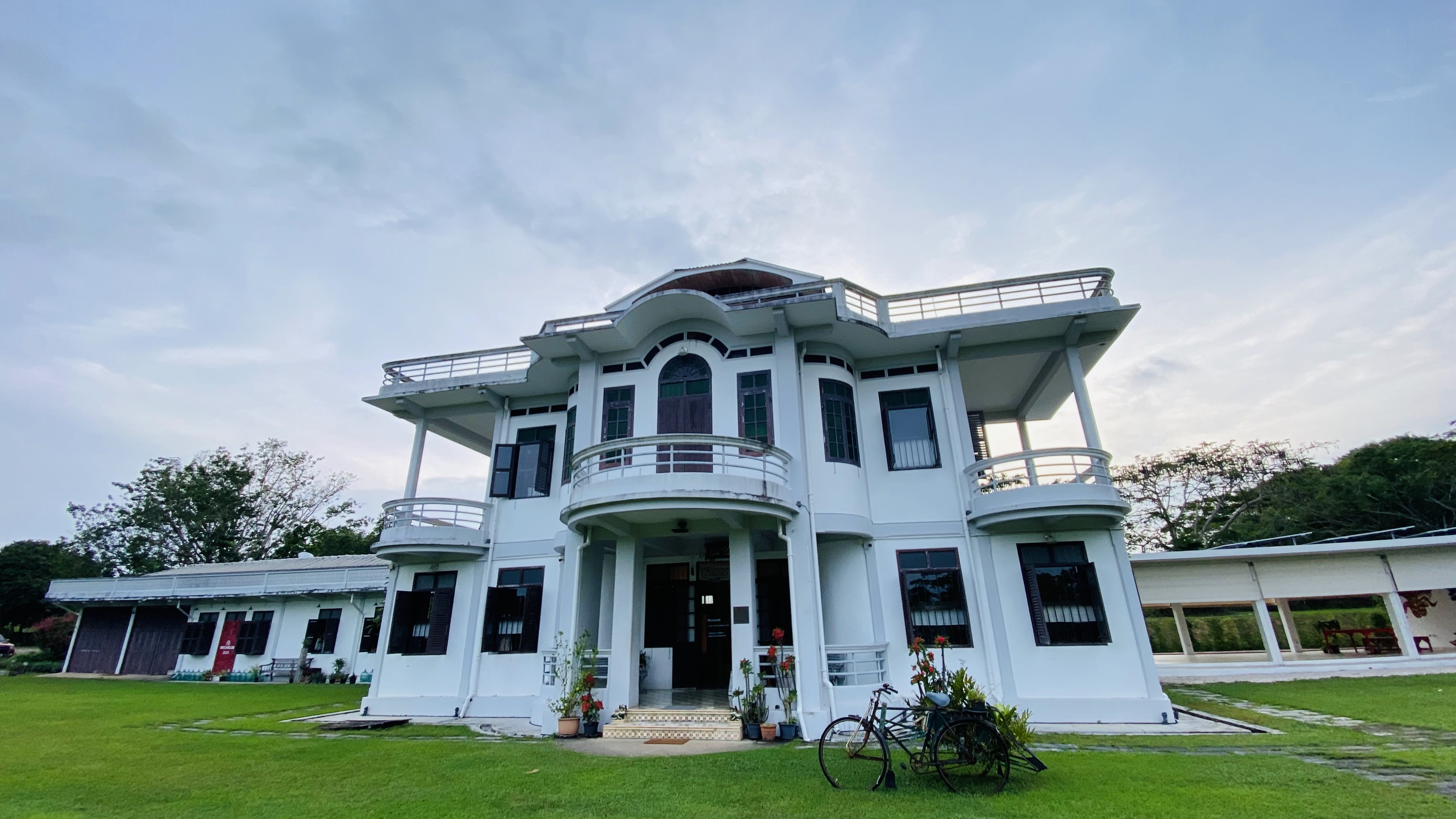 Toh Daeng at Baan Ar Jor