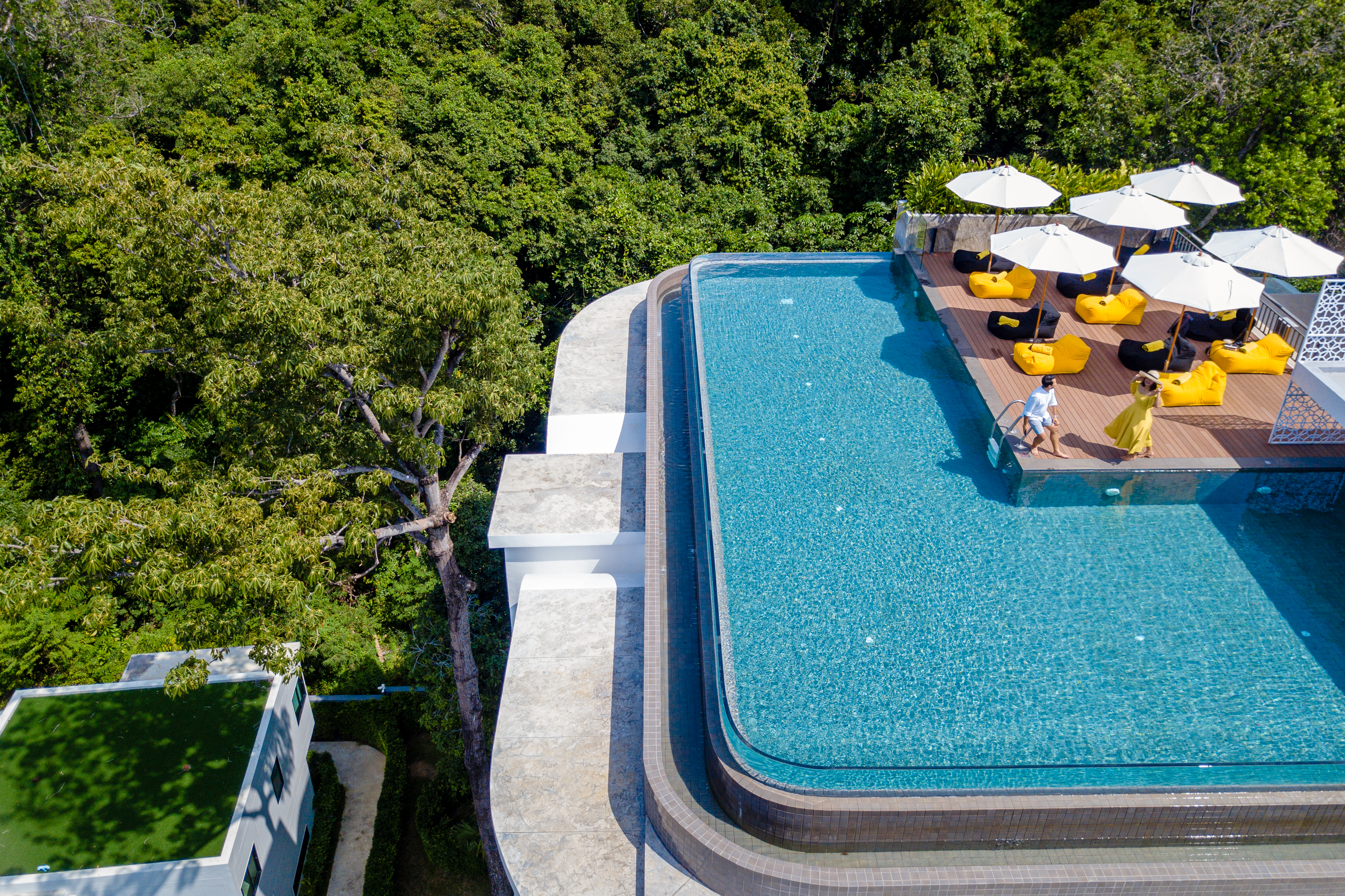 Utopia Naiharn Serviced Residence