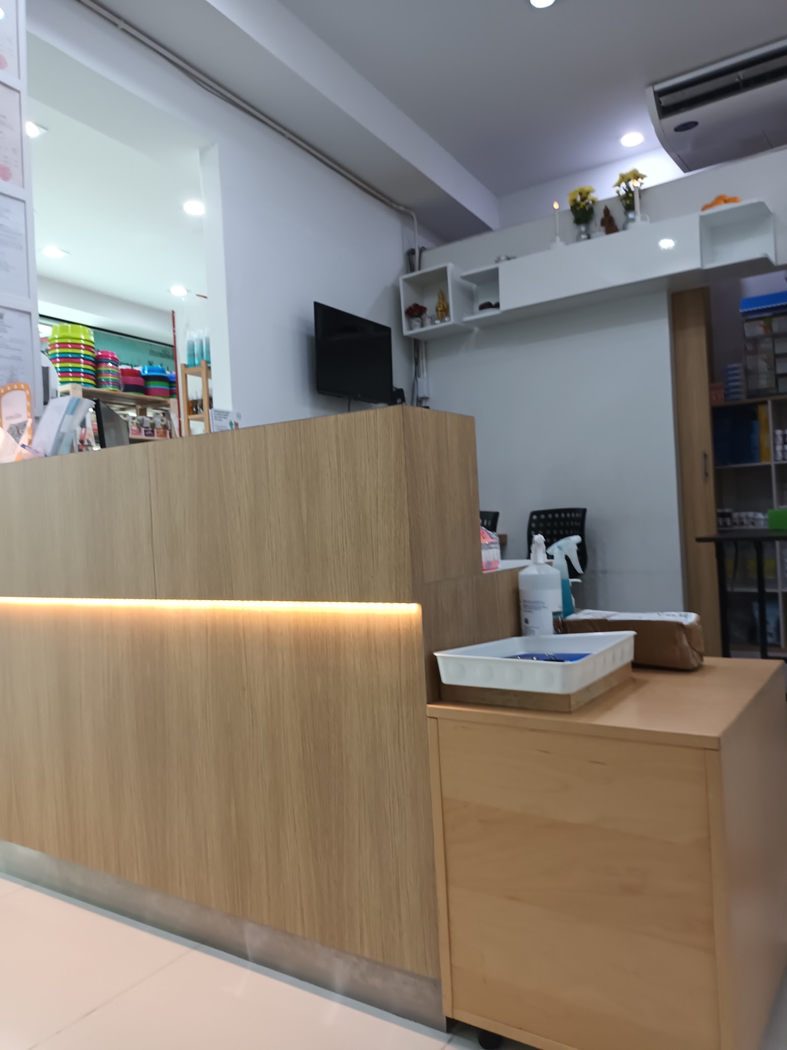 Prachin Buri Animal Hospital