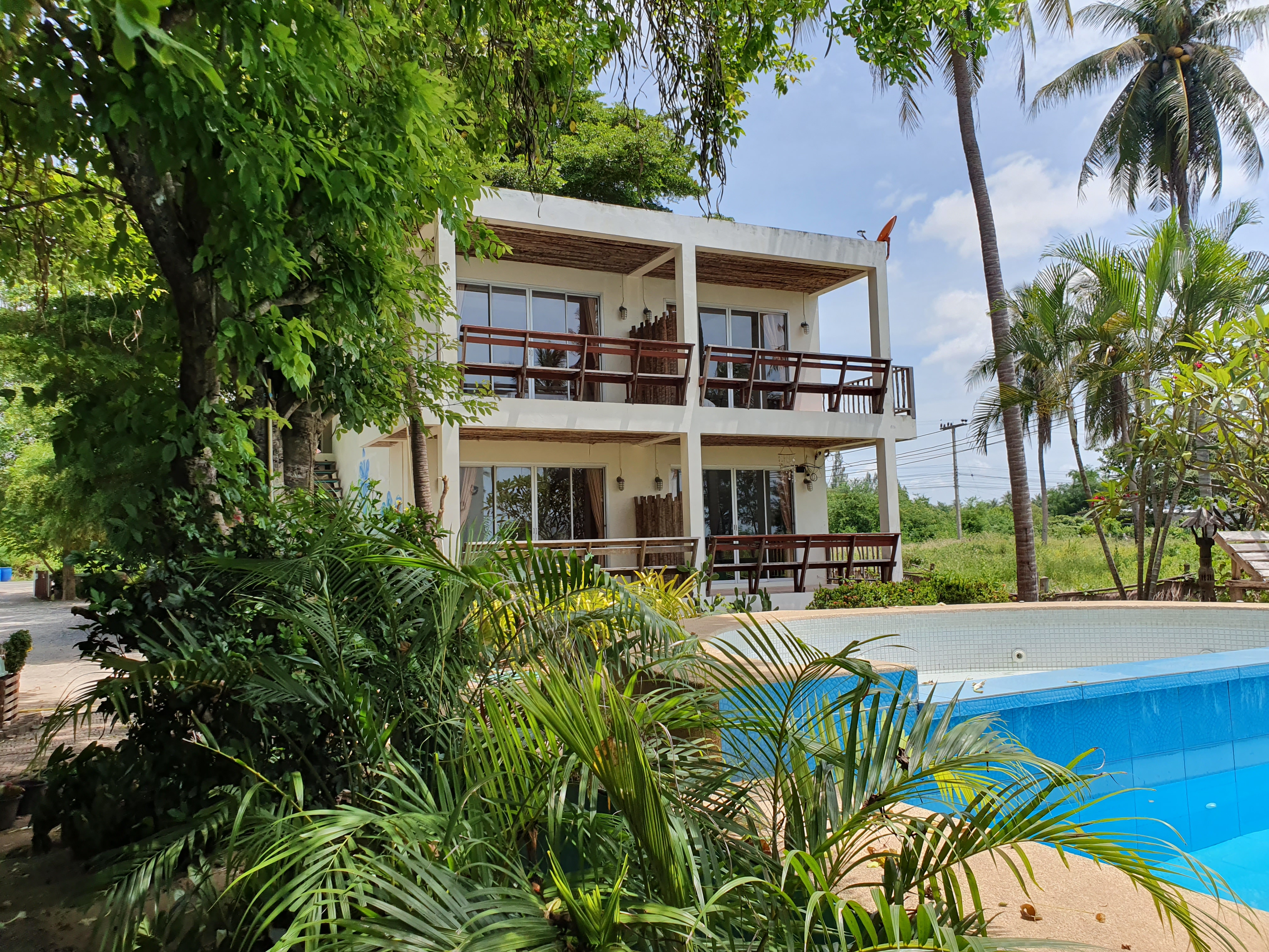 At-Pran Sunrise Beach Resort