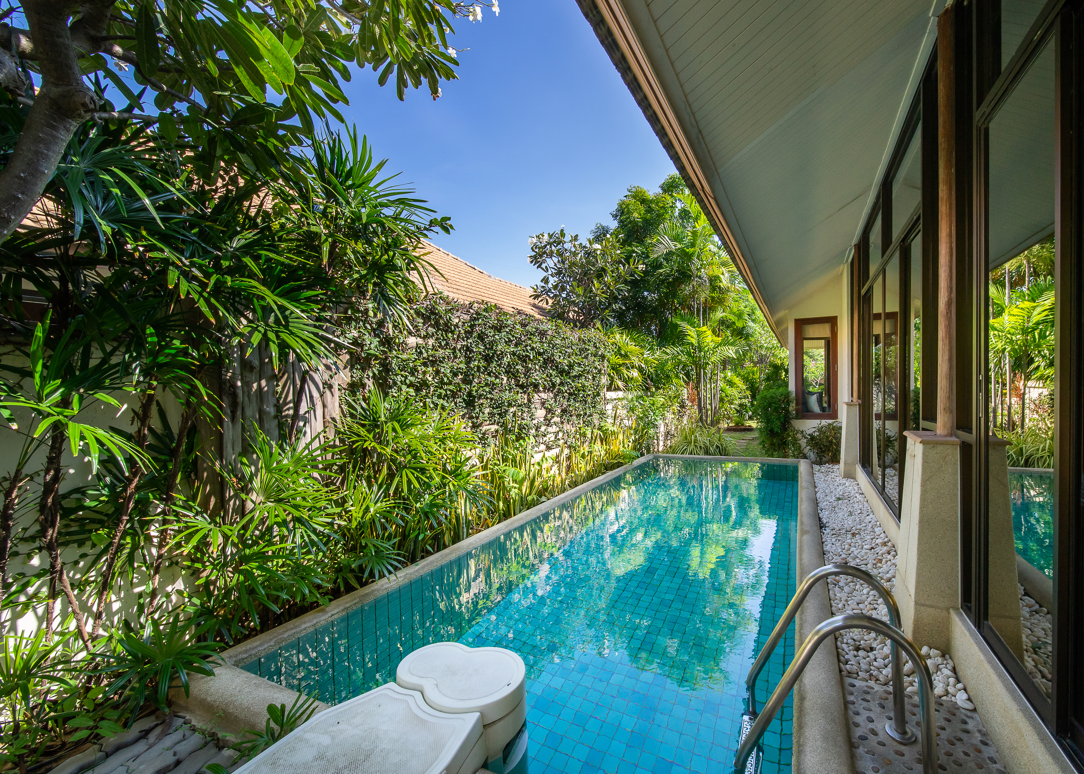 BLU Marine Hua Hin Resort I