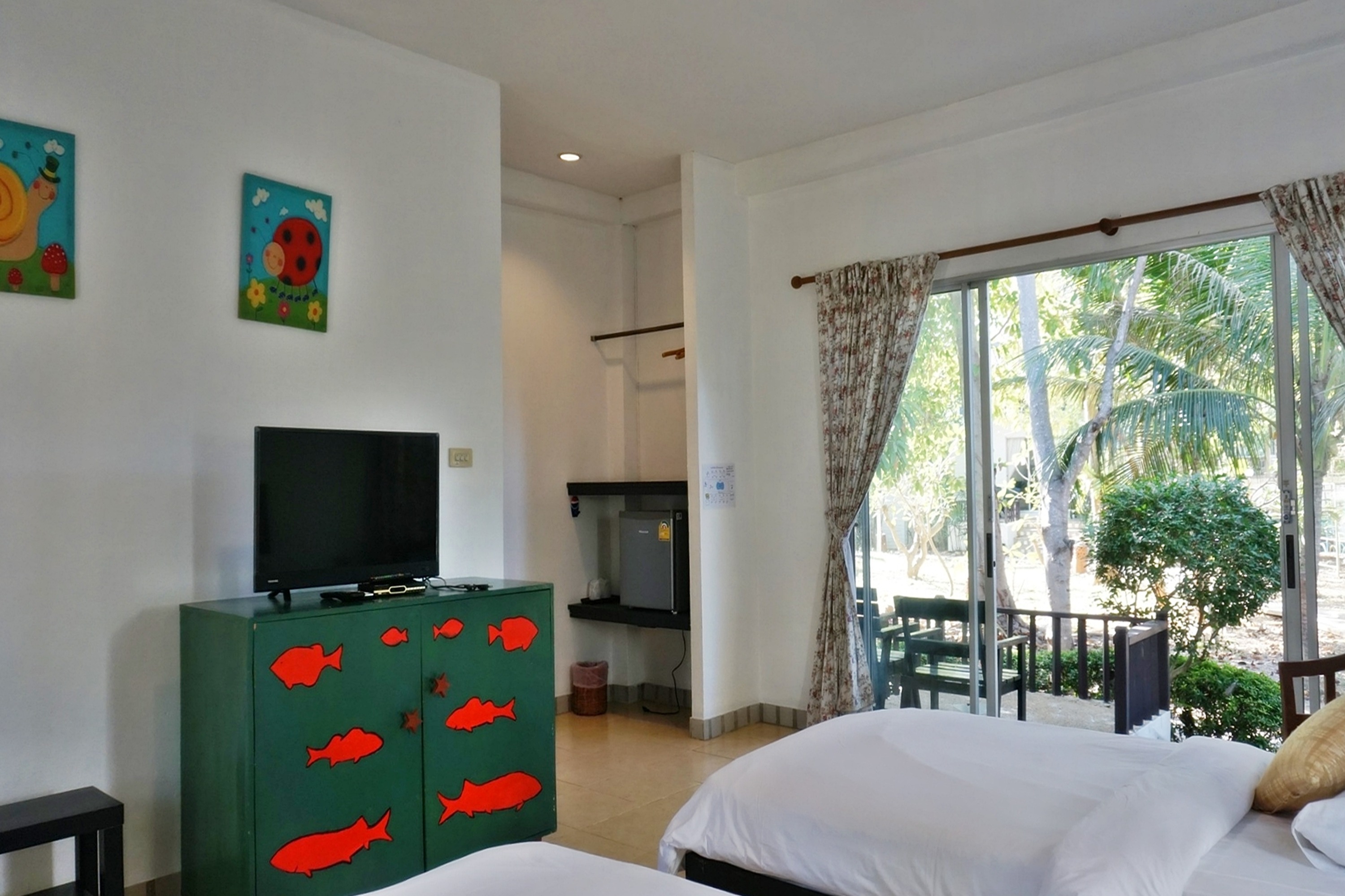 Kalamona Seaview Resort
