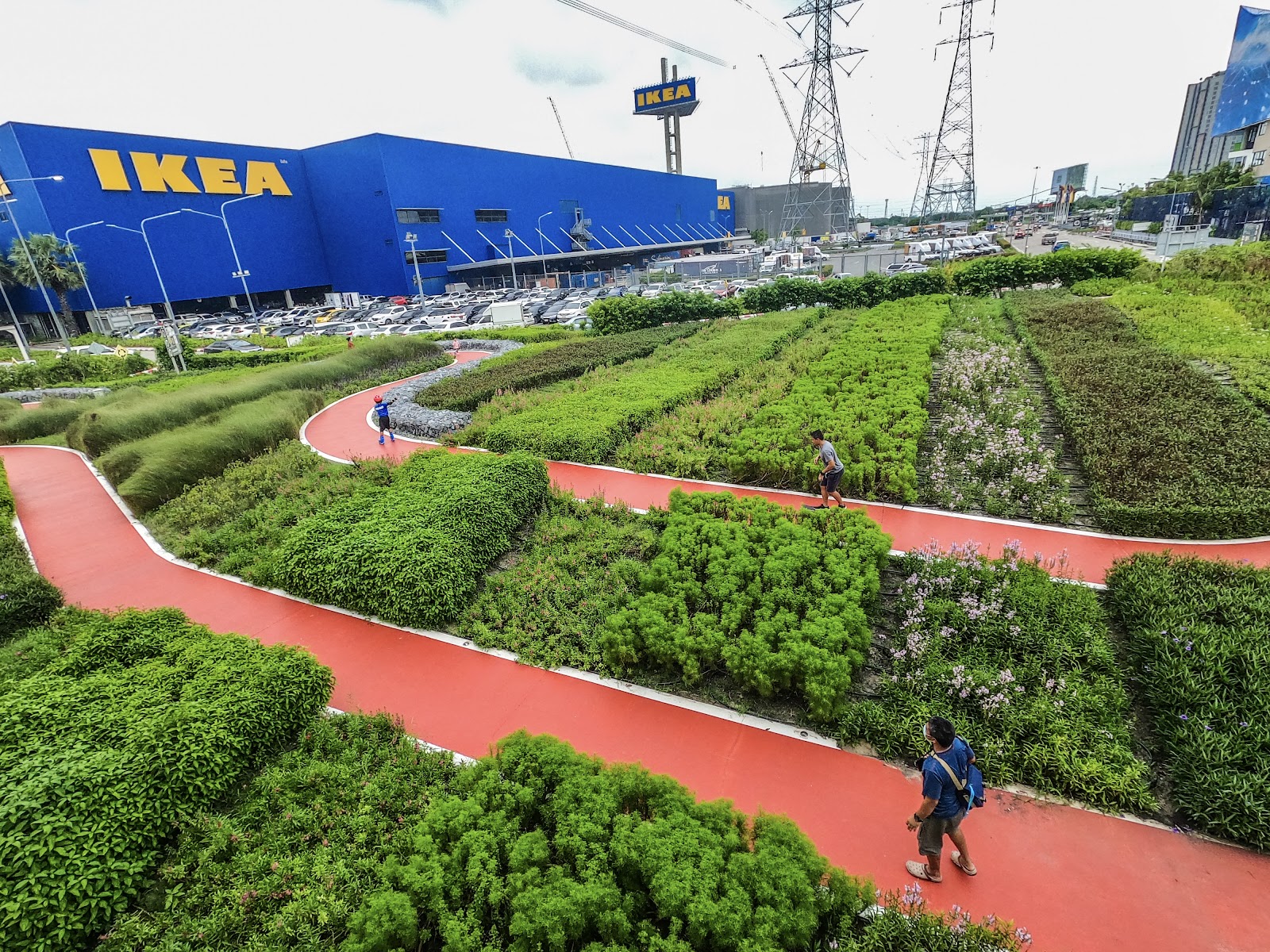 Mega Park
