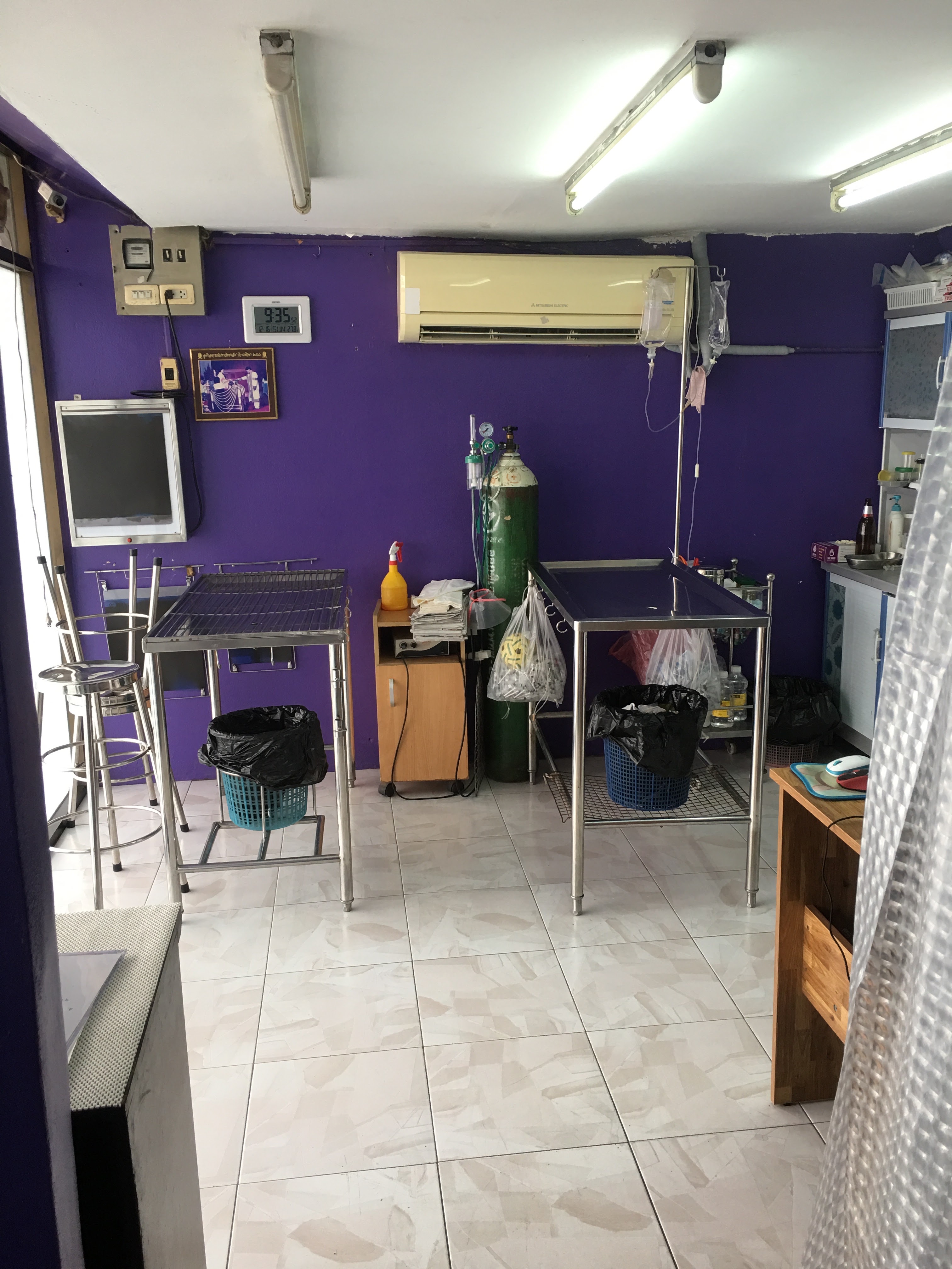 Pho Chae Clinic