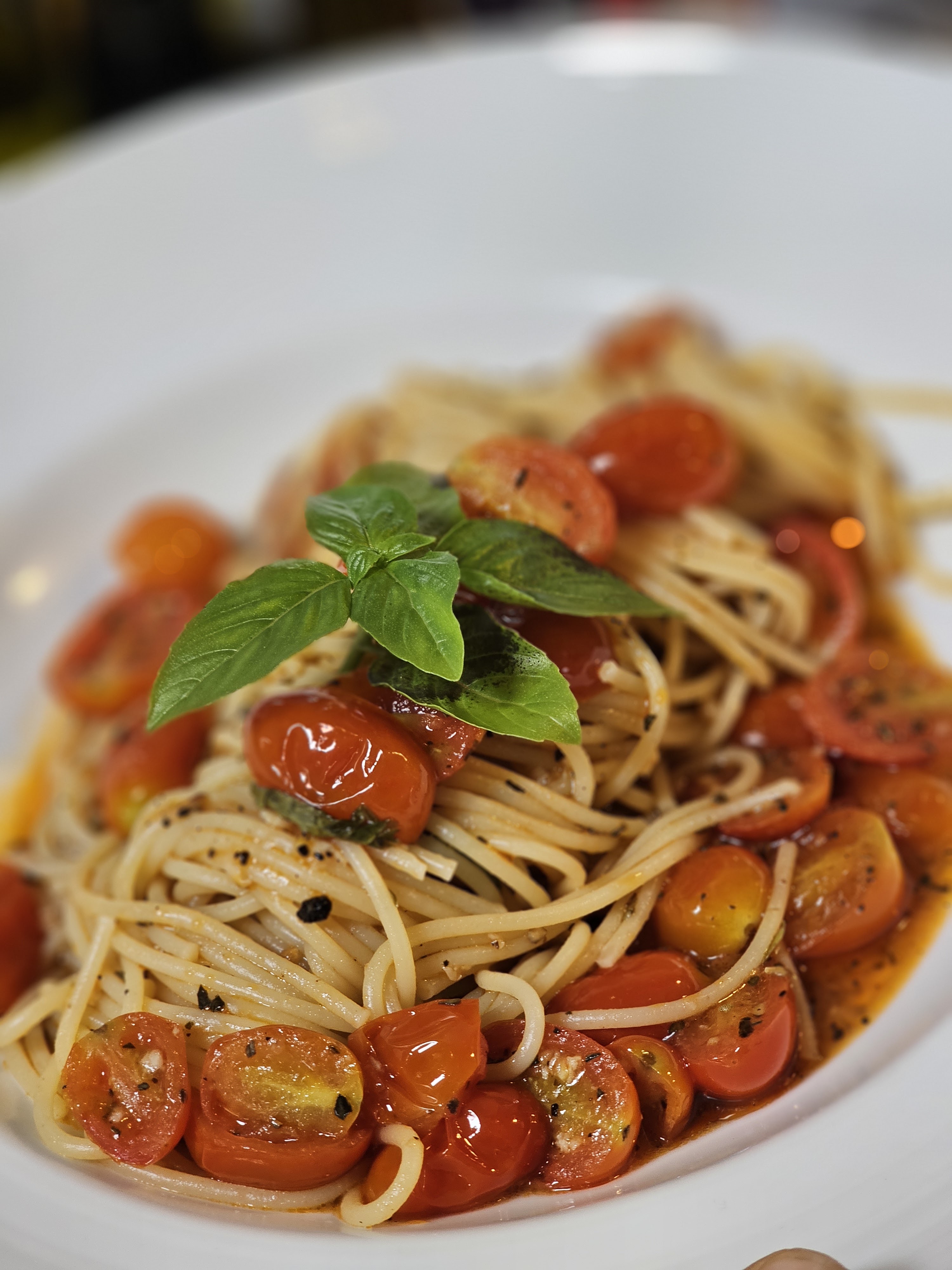 Aromi diversi Italian Restaurant Pizzeria And Beach Bar