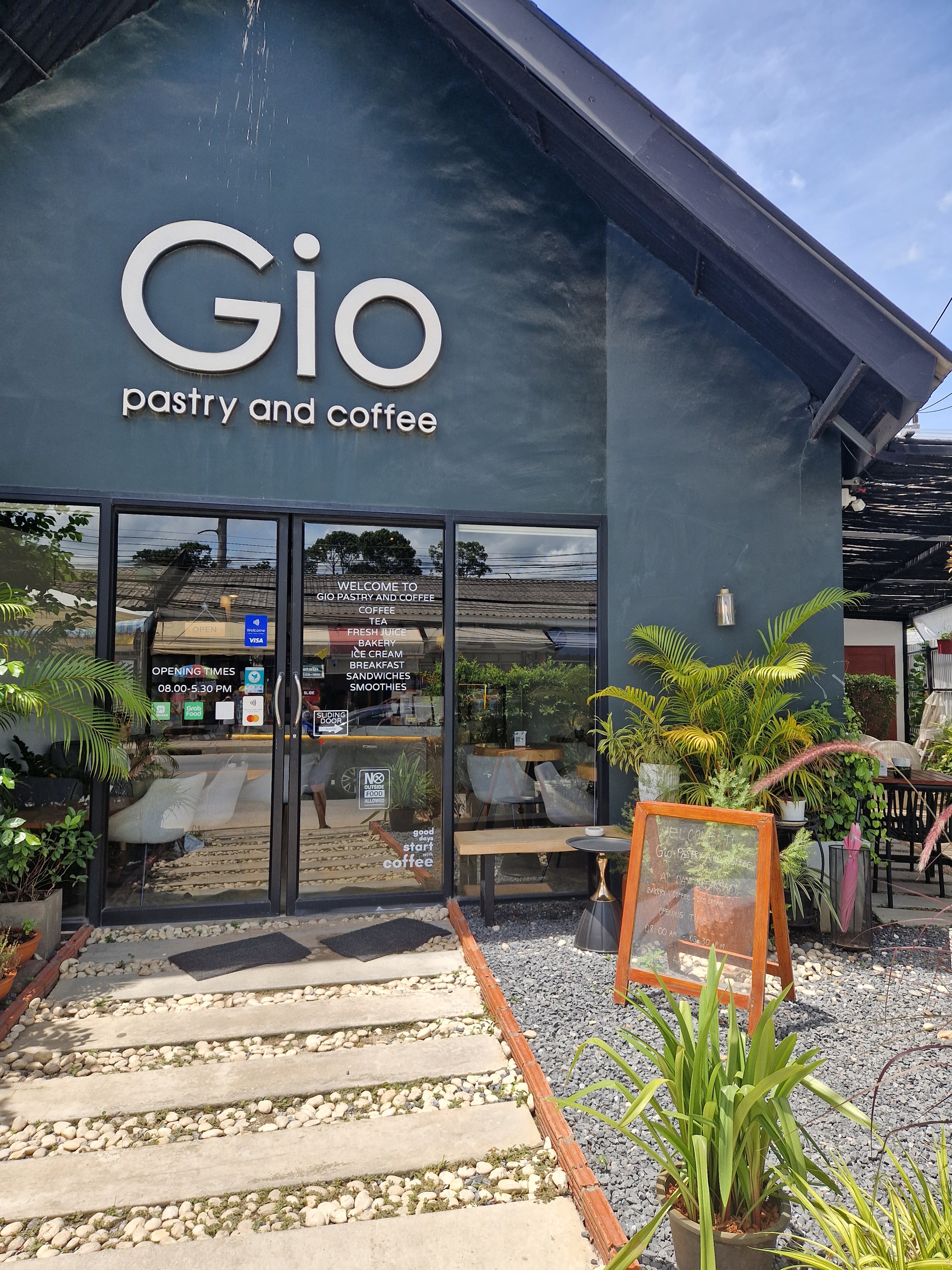 Gio Coffee and Pastry